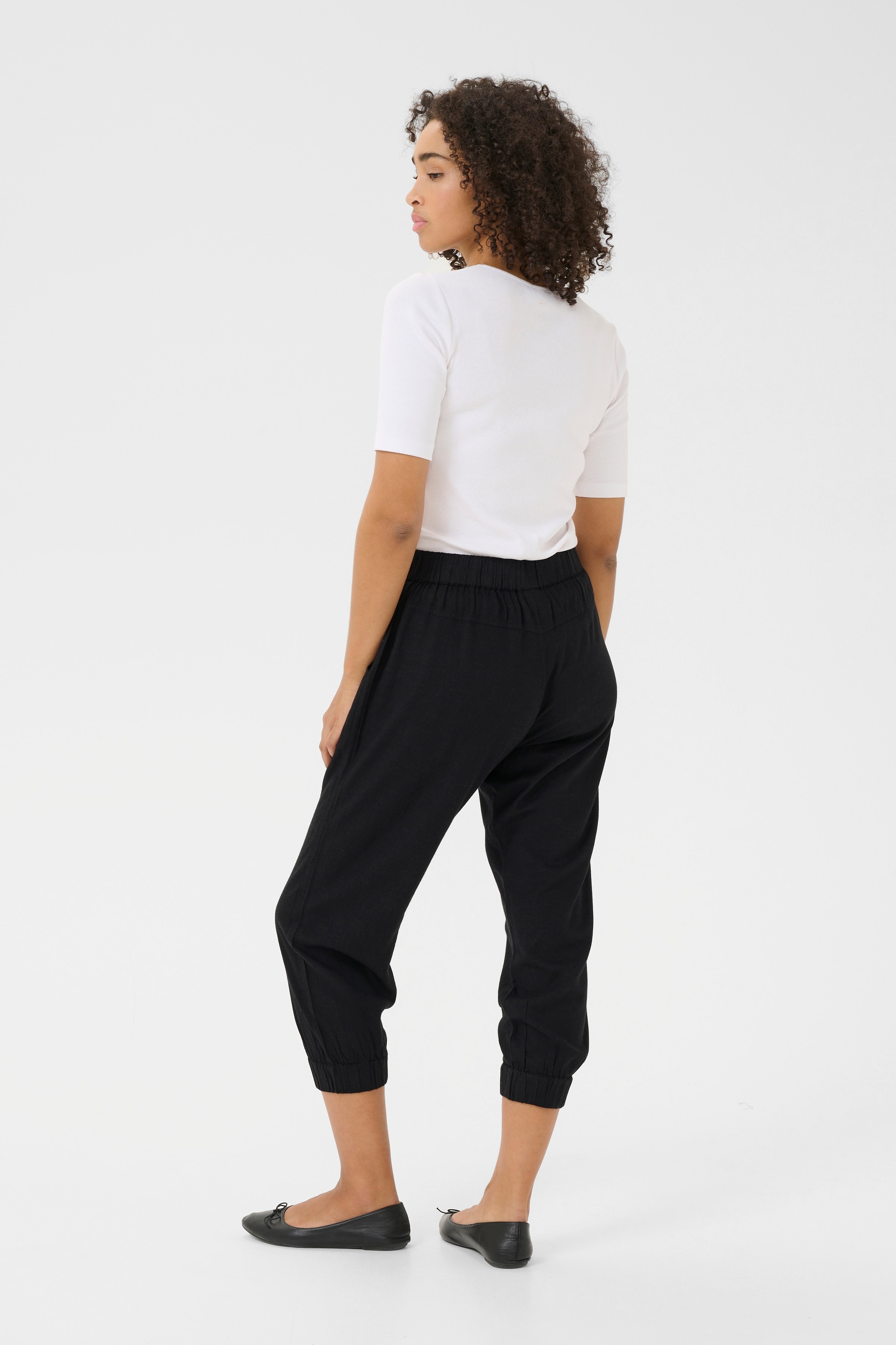 KAmilia Lin Bukser LOOKBOOK BACK 10509669-100121