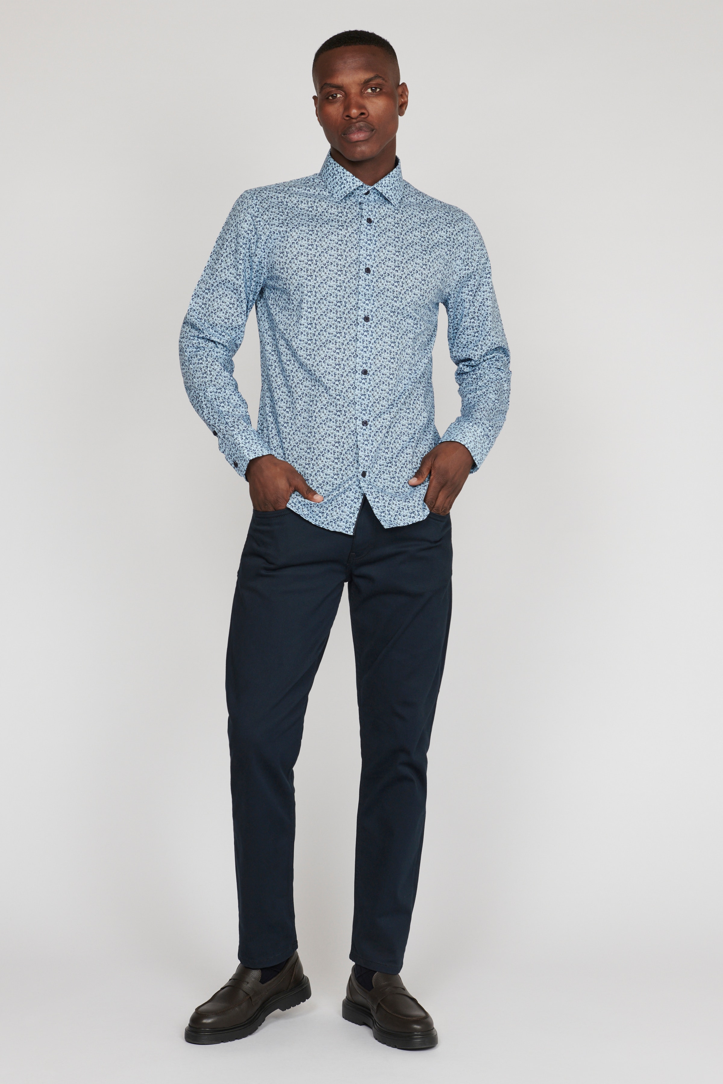 MAtrostol Shirt LOOKBOOK FRONT 30206966-194024