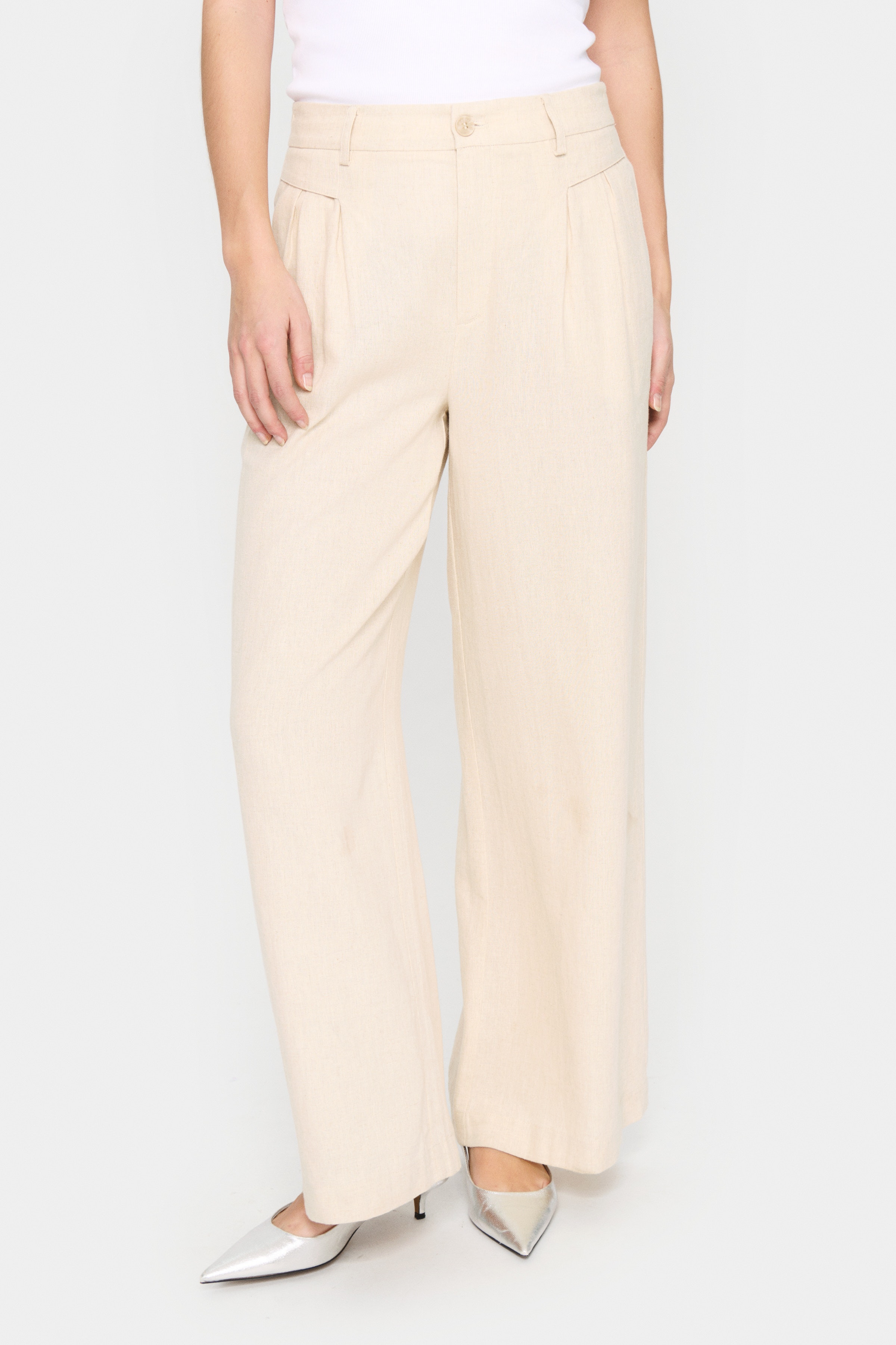 EstelleSZ Trousers LOOKBOOK FRONT 30513280-1306071