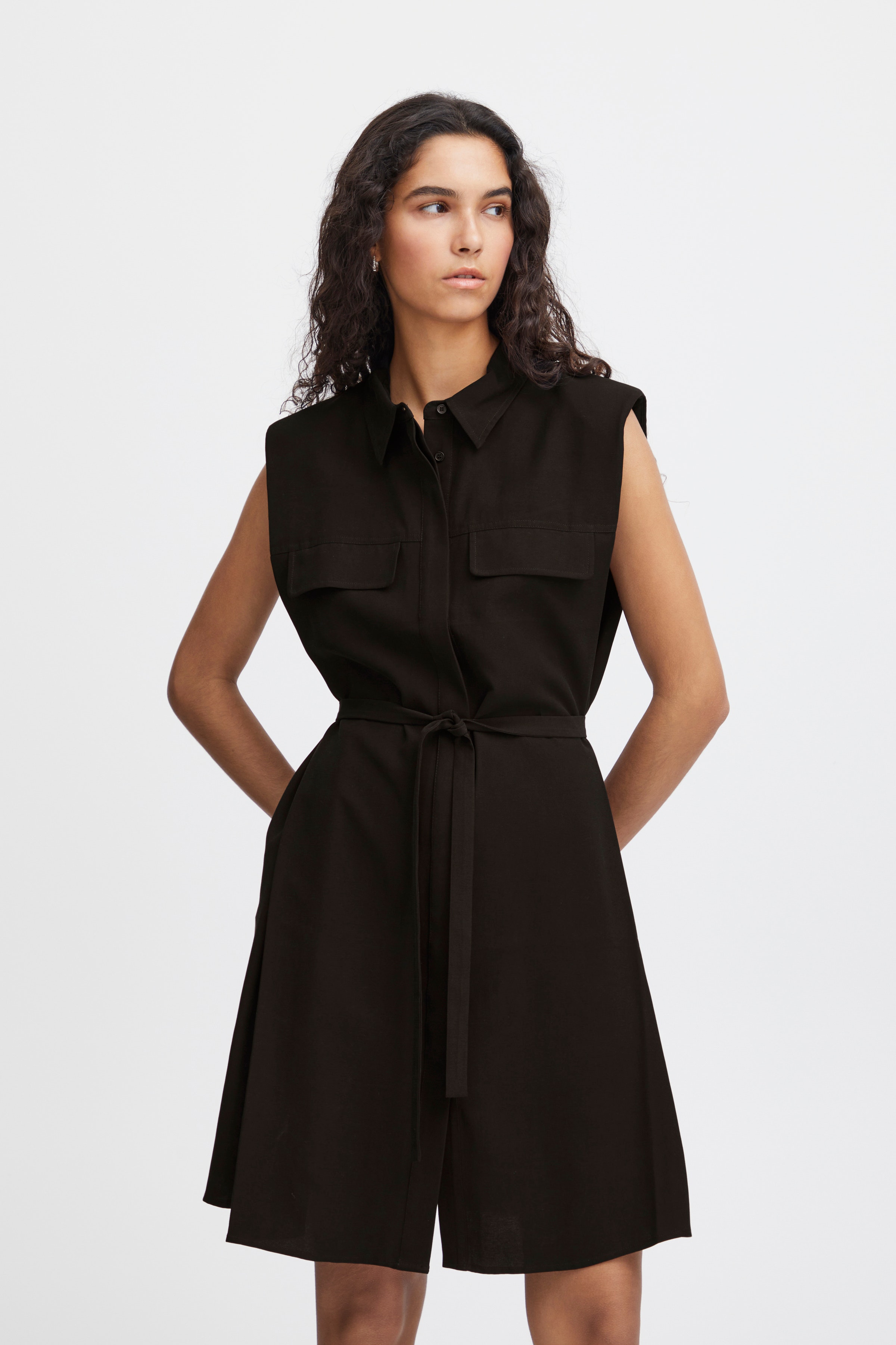 IHHIZTA Kjole LOOKBOOK FRONT 20120691-194008