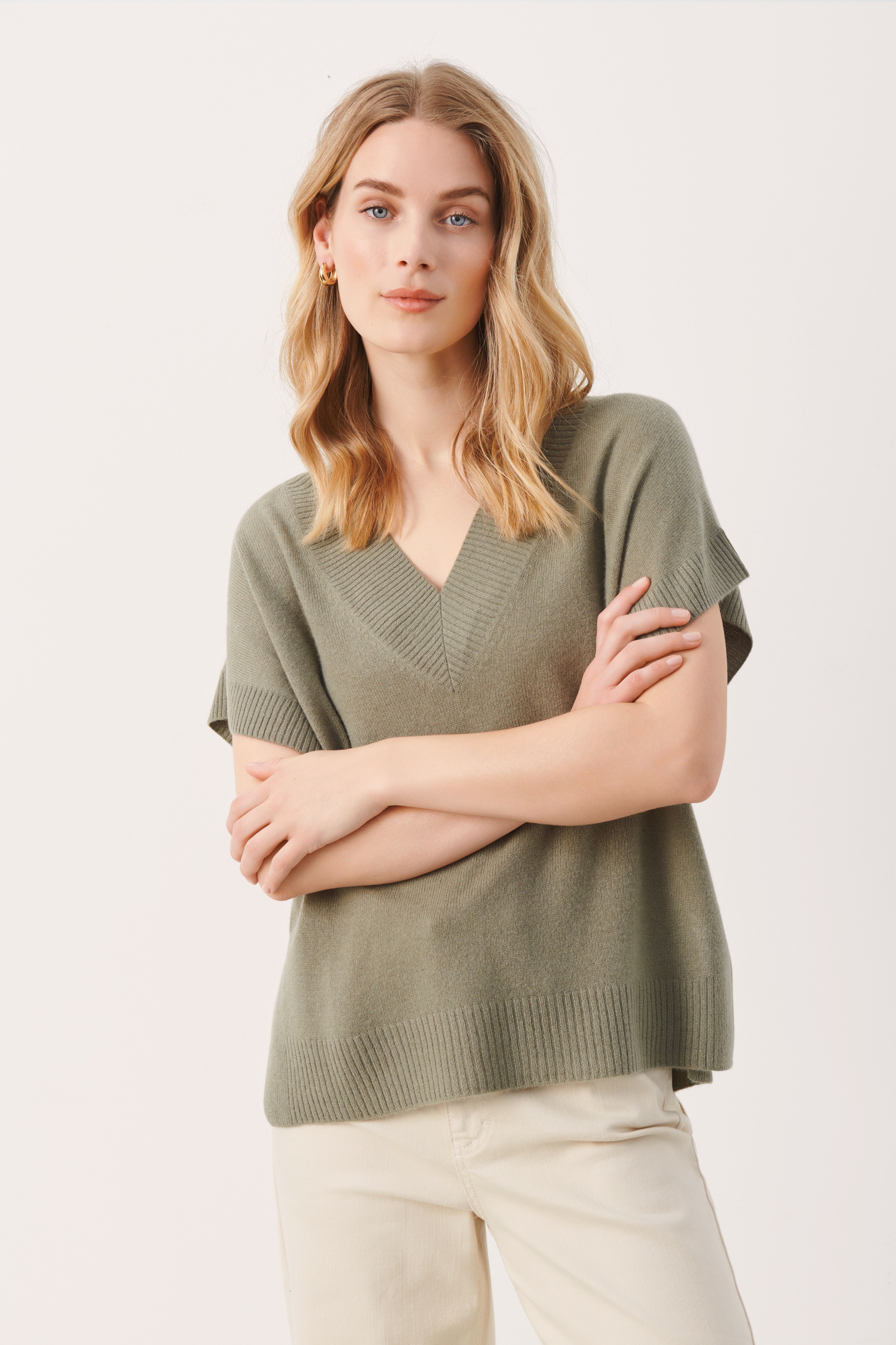 HevinPW Pullover LOOKBOOK FRONT 30305877-170613