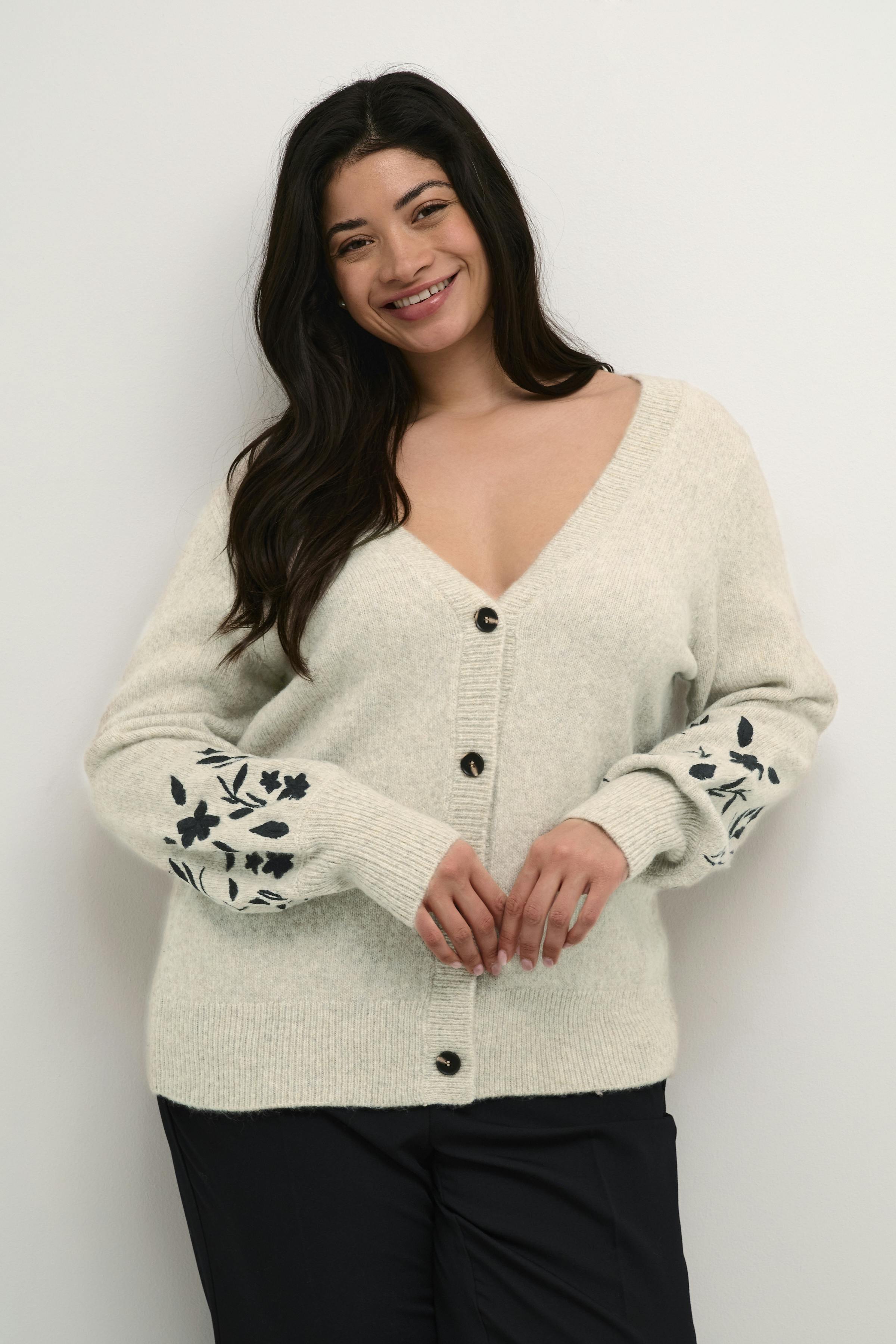 KClisetta Cardigan LOOKBOOK FRONT 10582546-1513051