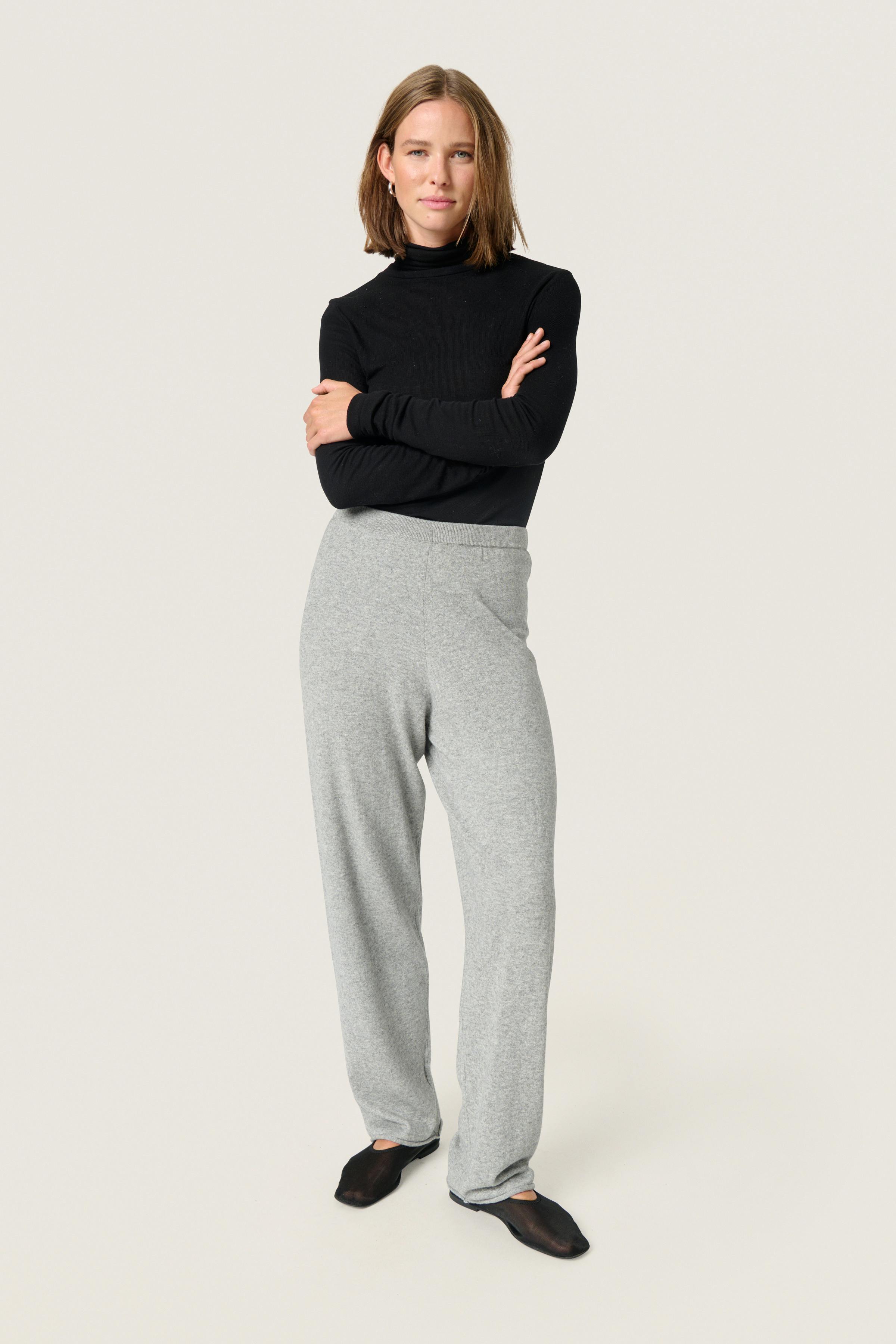 SLSanja Trousers LOOKBOOK FRONT 30407909-1538001