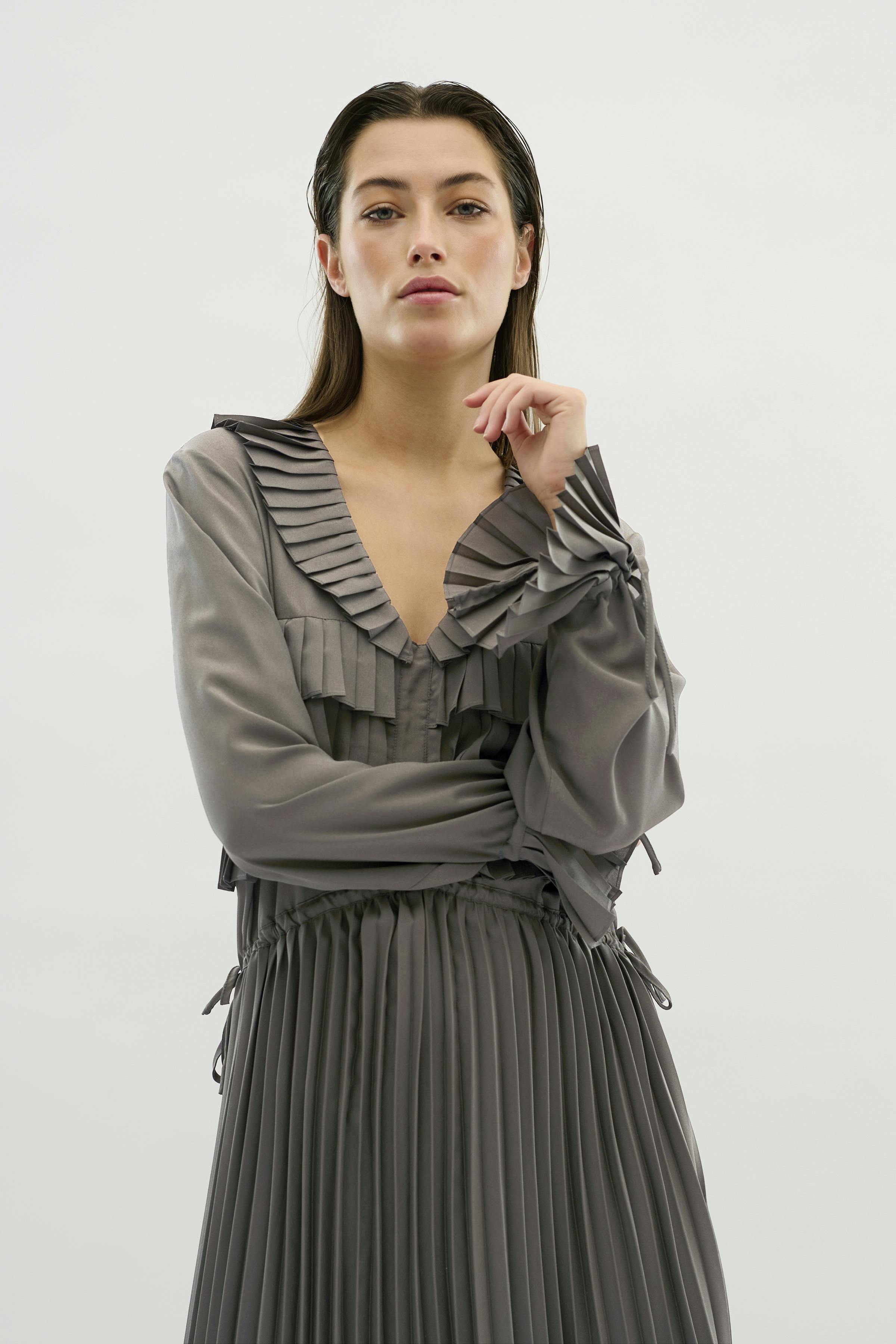 KBRegina Jurk LOOKBOOK FRONT 10105125-185206