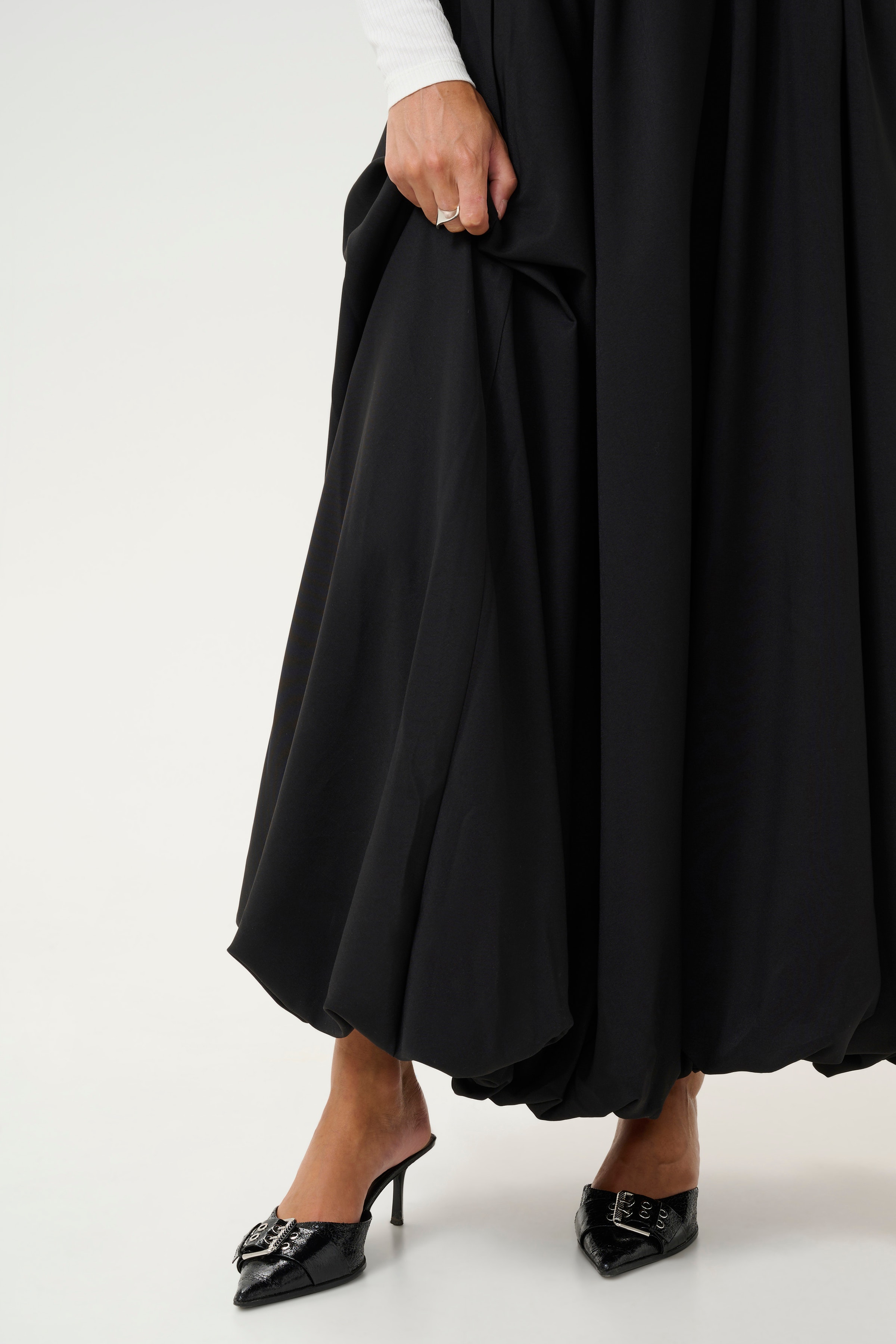 KAstine Skjørt LOOKBOOK DETAIL 10509888-100121