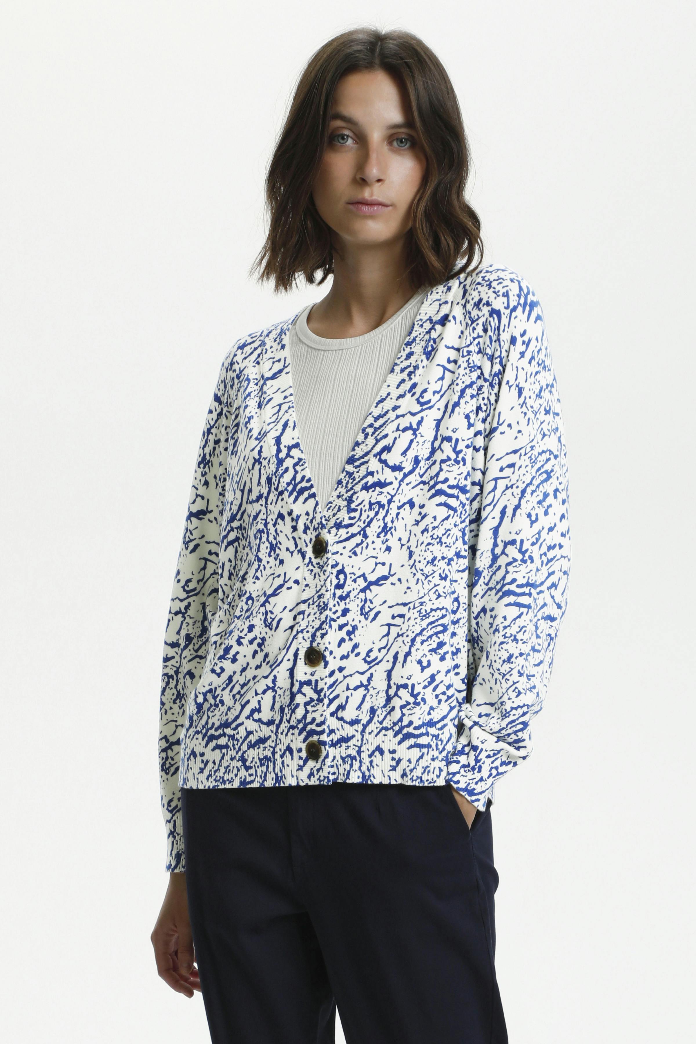 AniKB Strikcardigan LOOKBOOK FRONT 10103771-194050