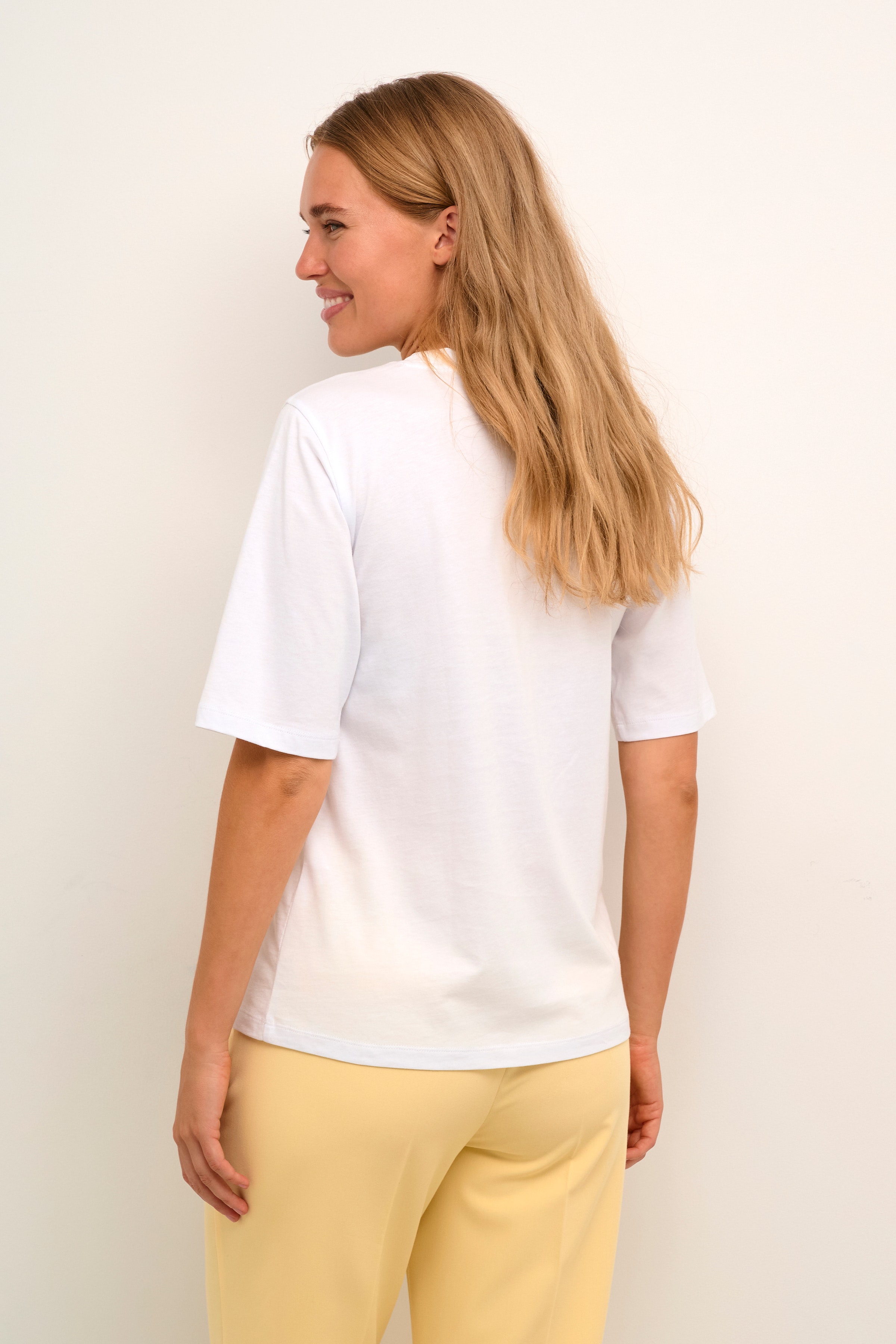 KAdina T-shirt LOOKBOOK BACK 10508474-105648