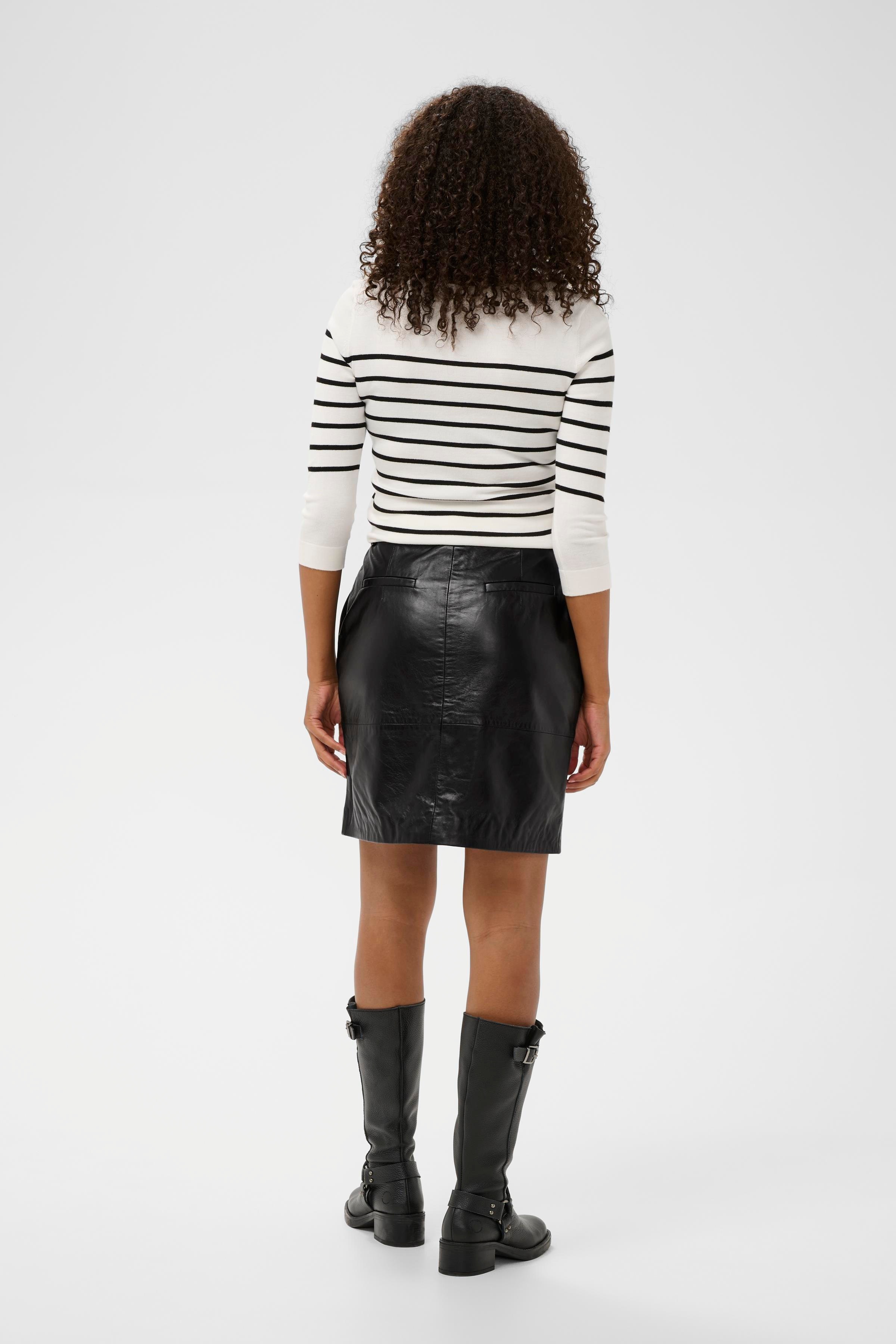 KAcarrie Skirt LOOKBOOK BACK 10511200-100121