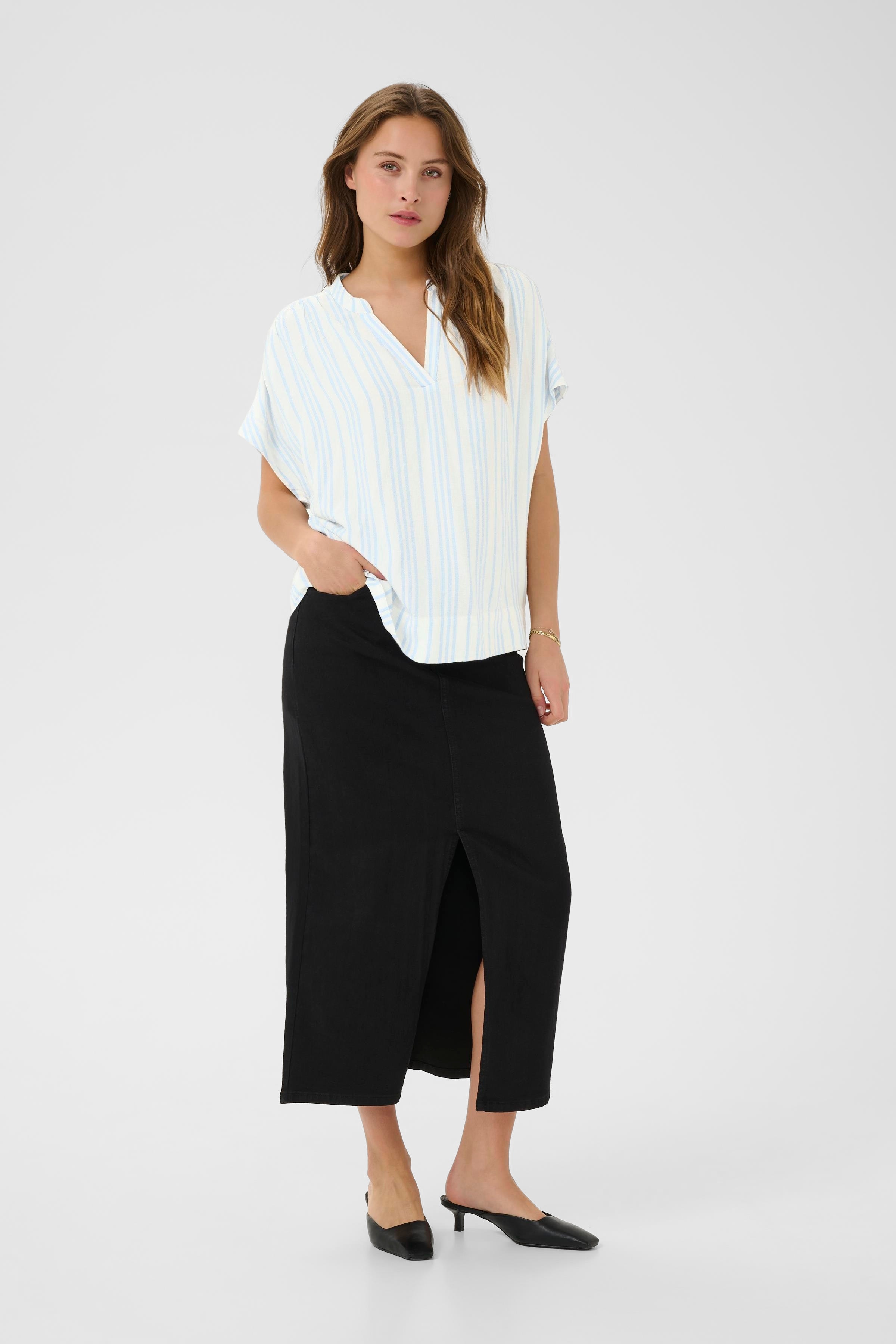 KAmilia Lin Top LOOKBOOK FRONT 10509670-107740