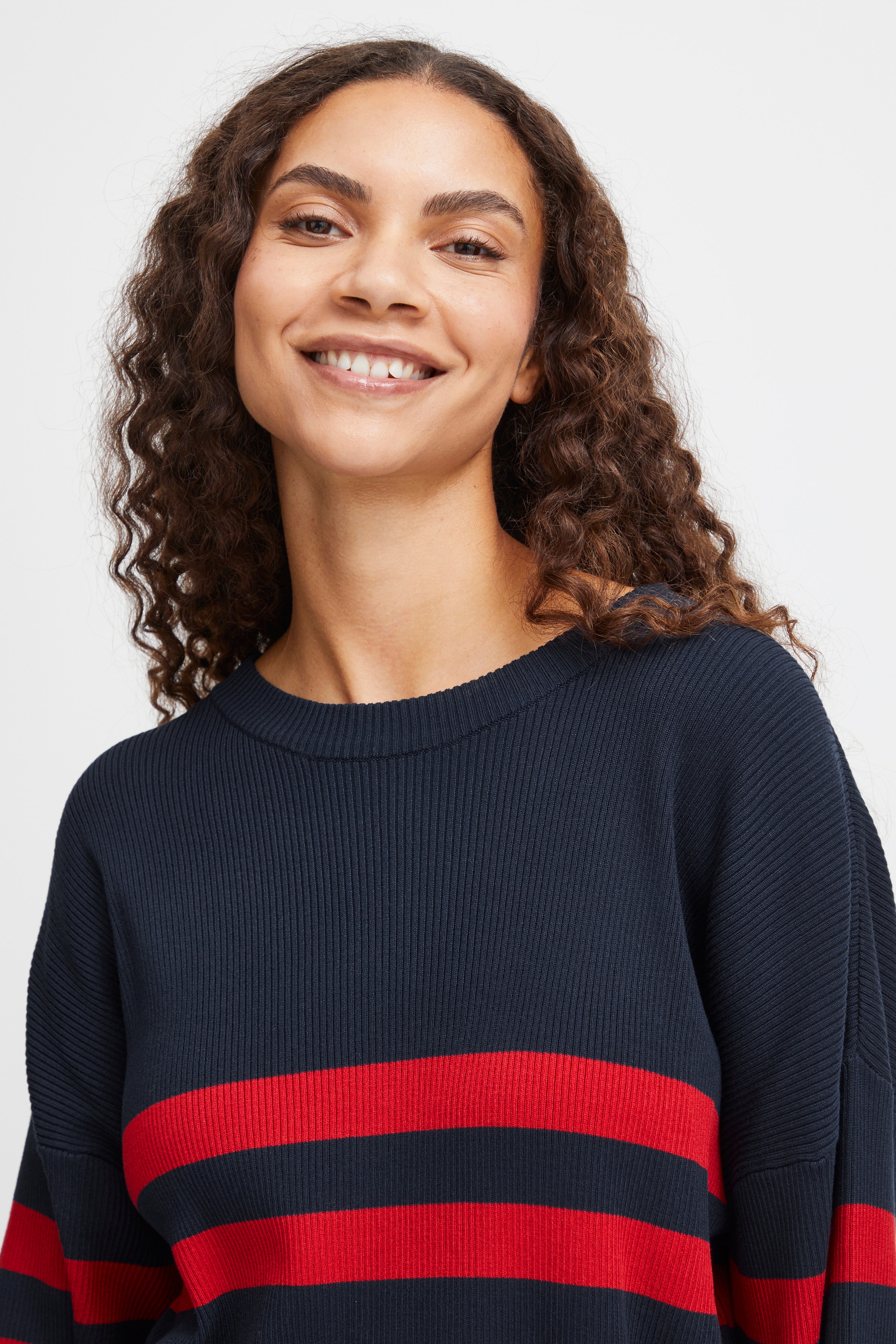 BYMMORLA Pullover LOOKBOOK DETAIL 20815309-202176