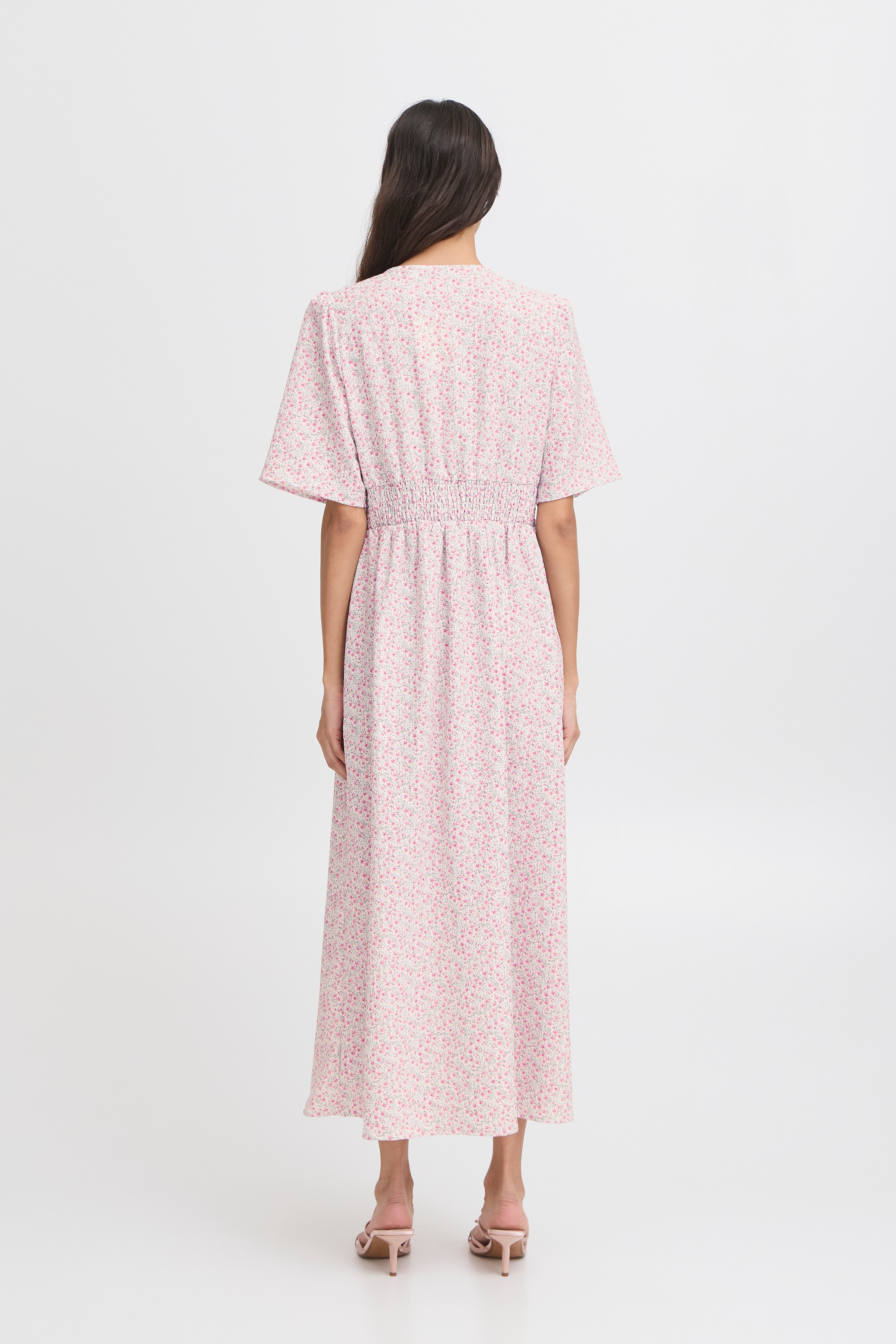 BXFEMKE Kjole LOOKBOOK BACK 20812219-204349