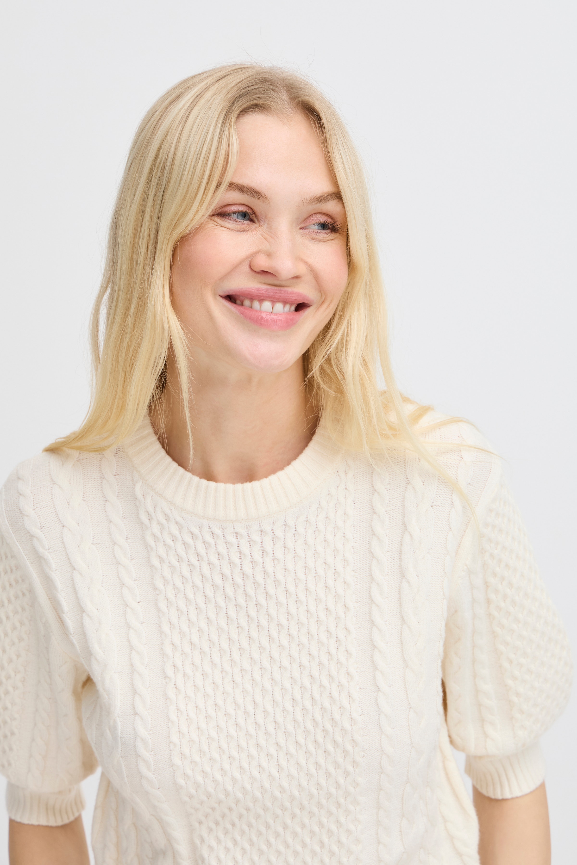 BYNIBE Pullover LOOKBOOK DETAIL 20816262-130905