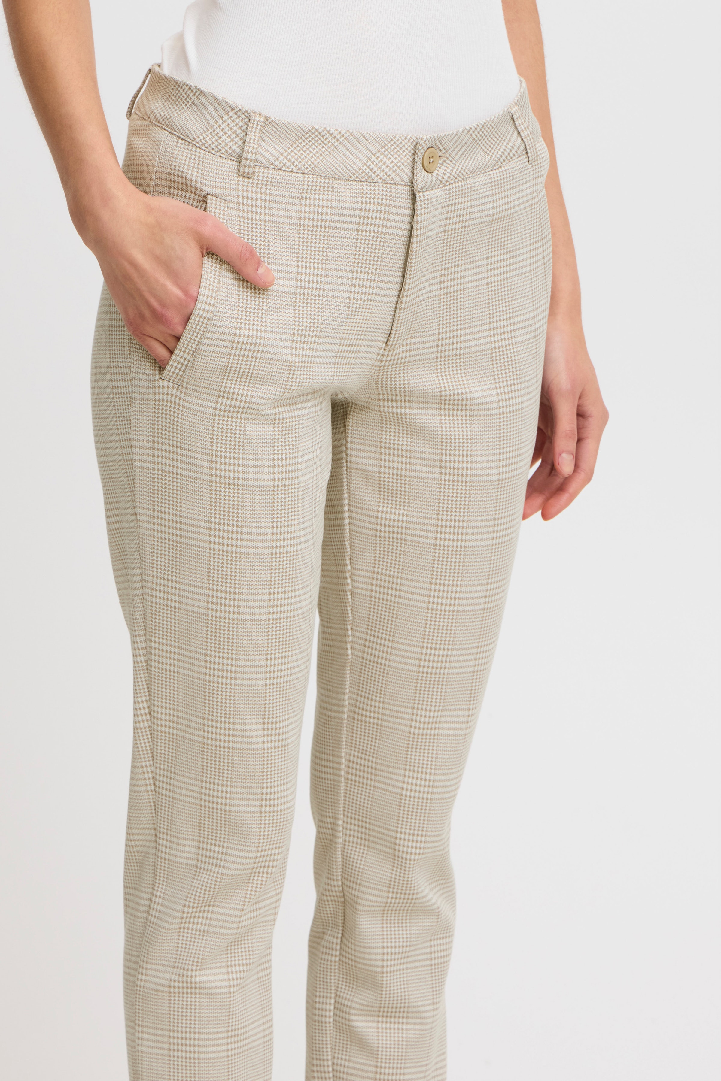 FRBLENDA Trousers LOOKBOOK DETAIL 20613804-201450