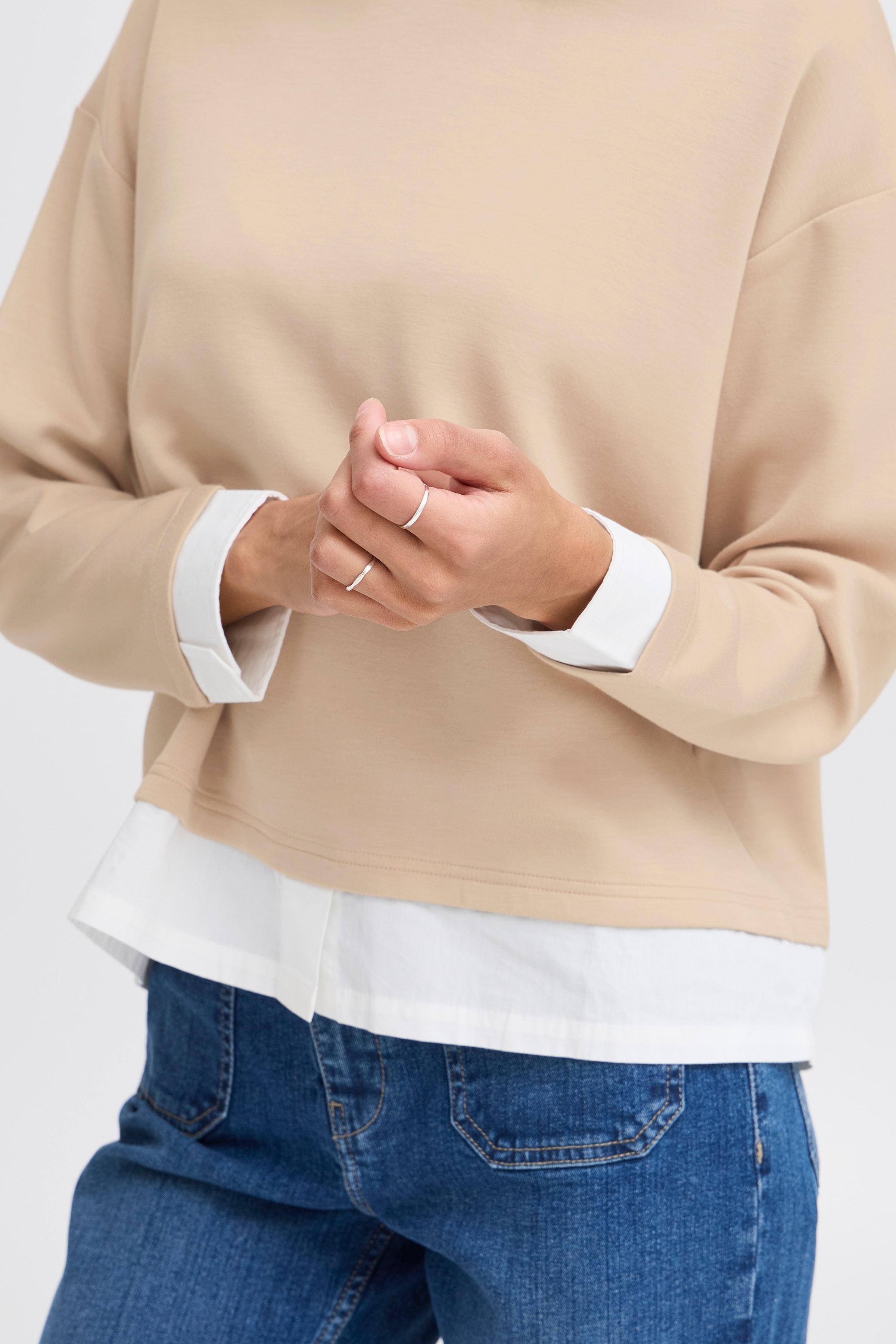 BYTULLAS Sweatshirt LOOKBOOK DETAIL 20816324-151304