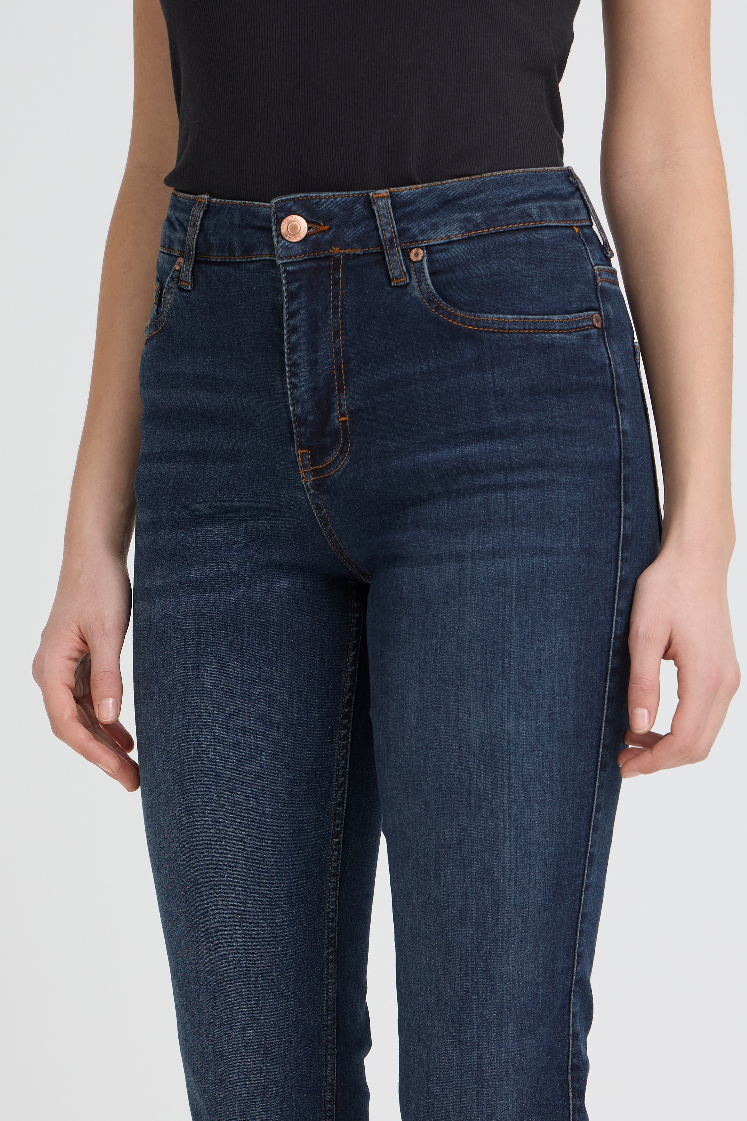 PZEMMA HW Jeans medium straight LOOKBOOK DETAIL 50206336-200002