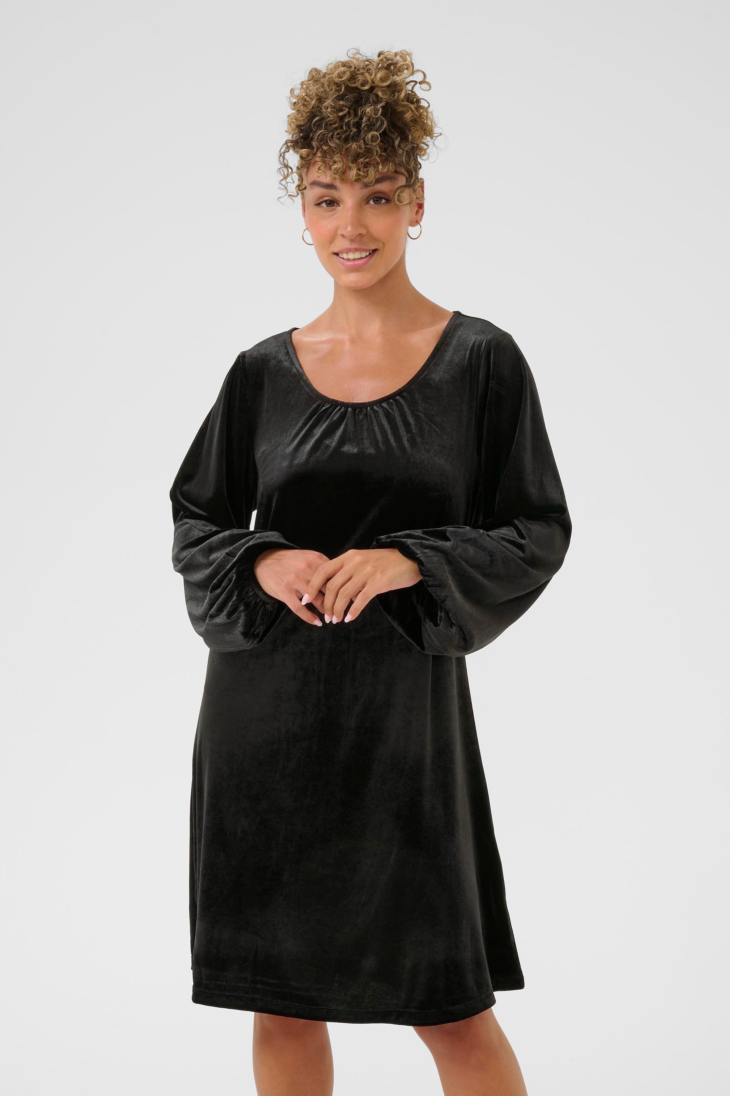 CRFrosty Klänning LOOKBOOK FRONT 10614448-100120