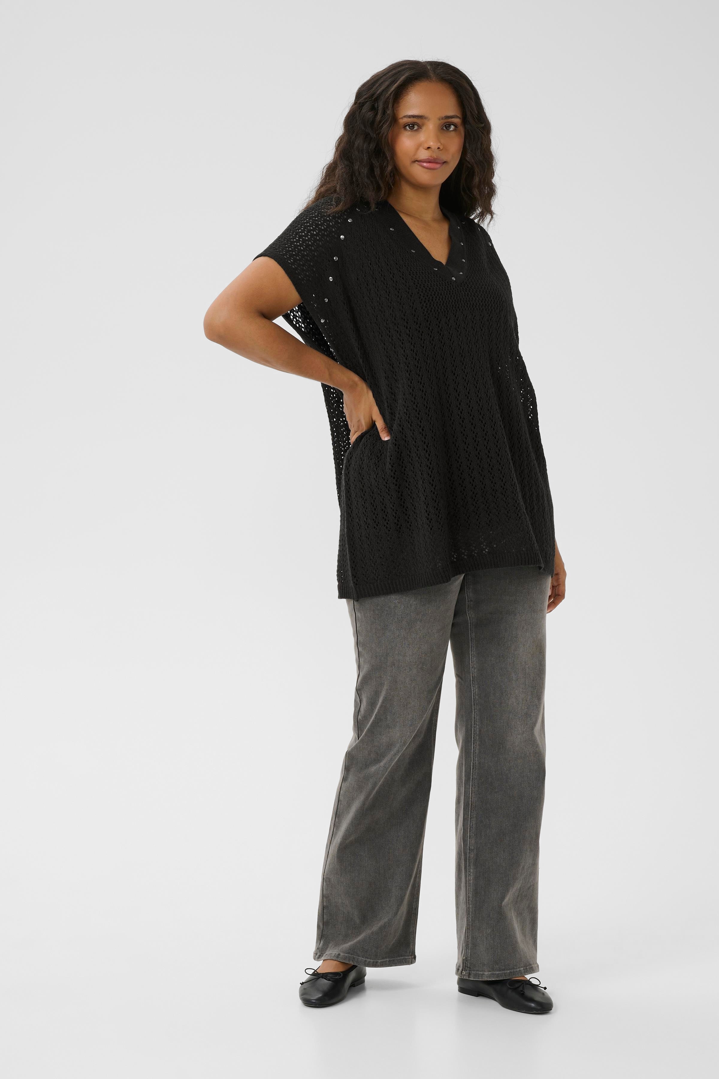 KCrosa Pullover LOOKBOOK FRONT 10583585-100121