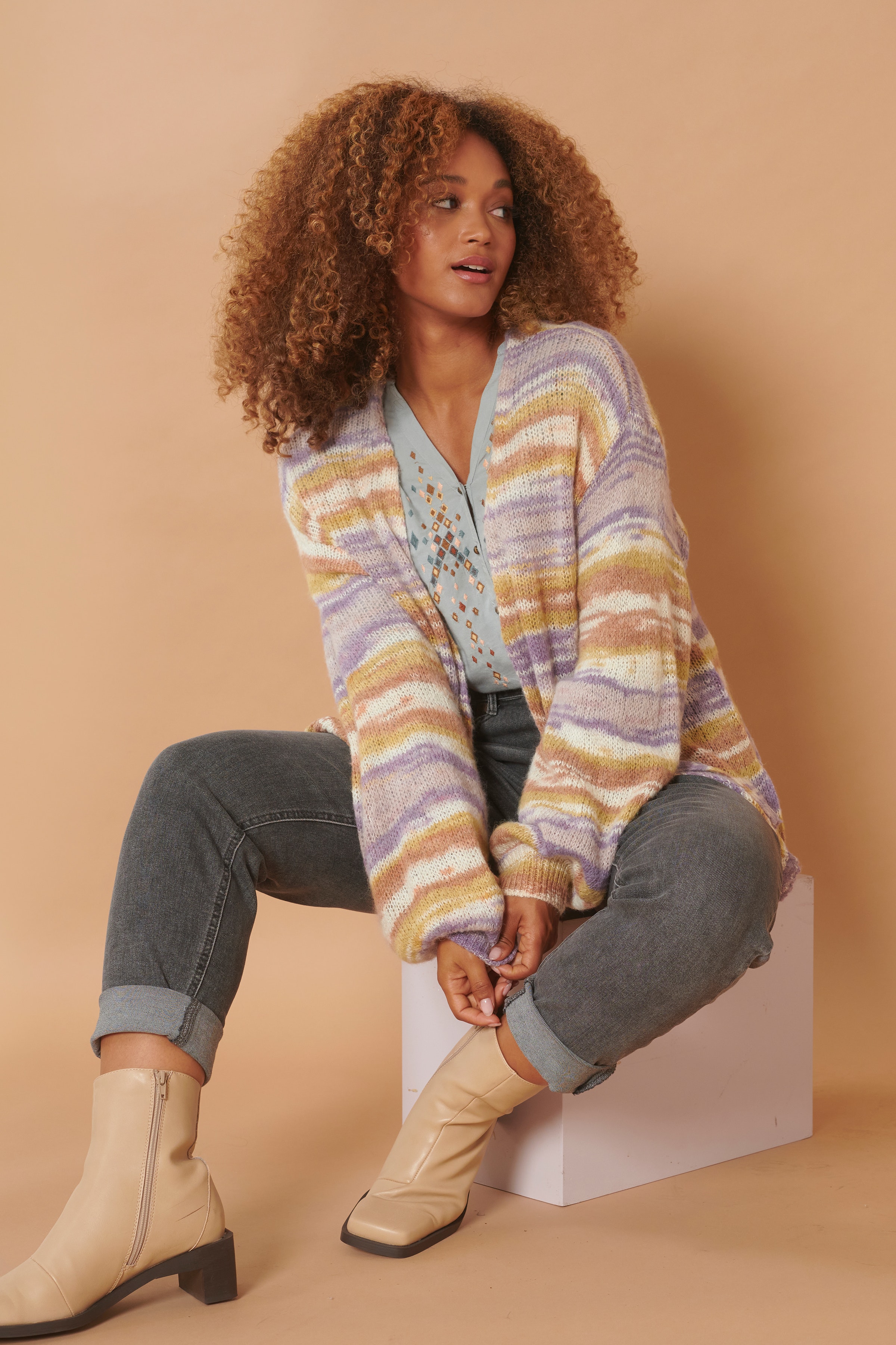 Stickad cardigan LOCATION NONE 10608342-101459