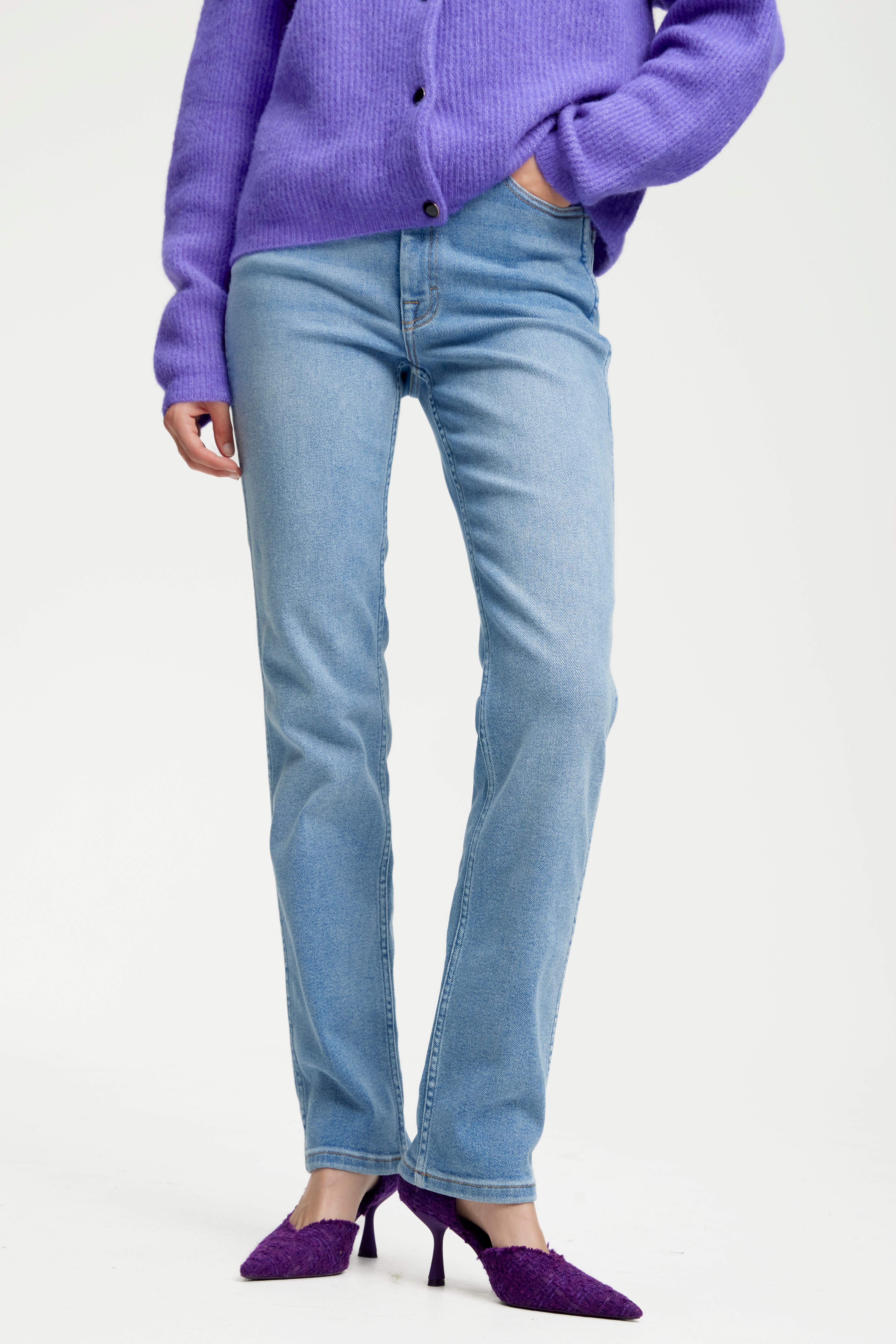 AlbiaGZ Jeans LOOKBOOK FRONT 10906845-103753