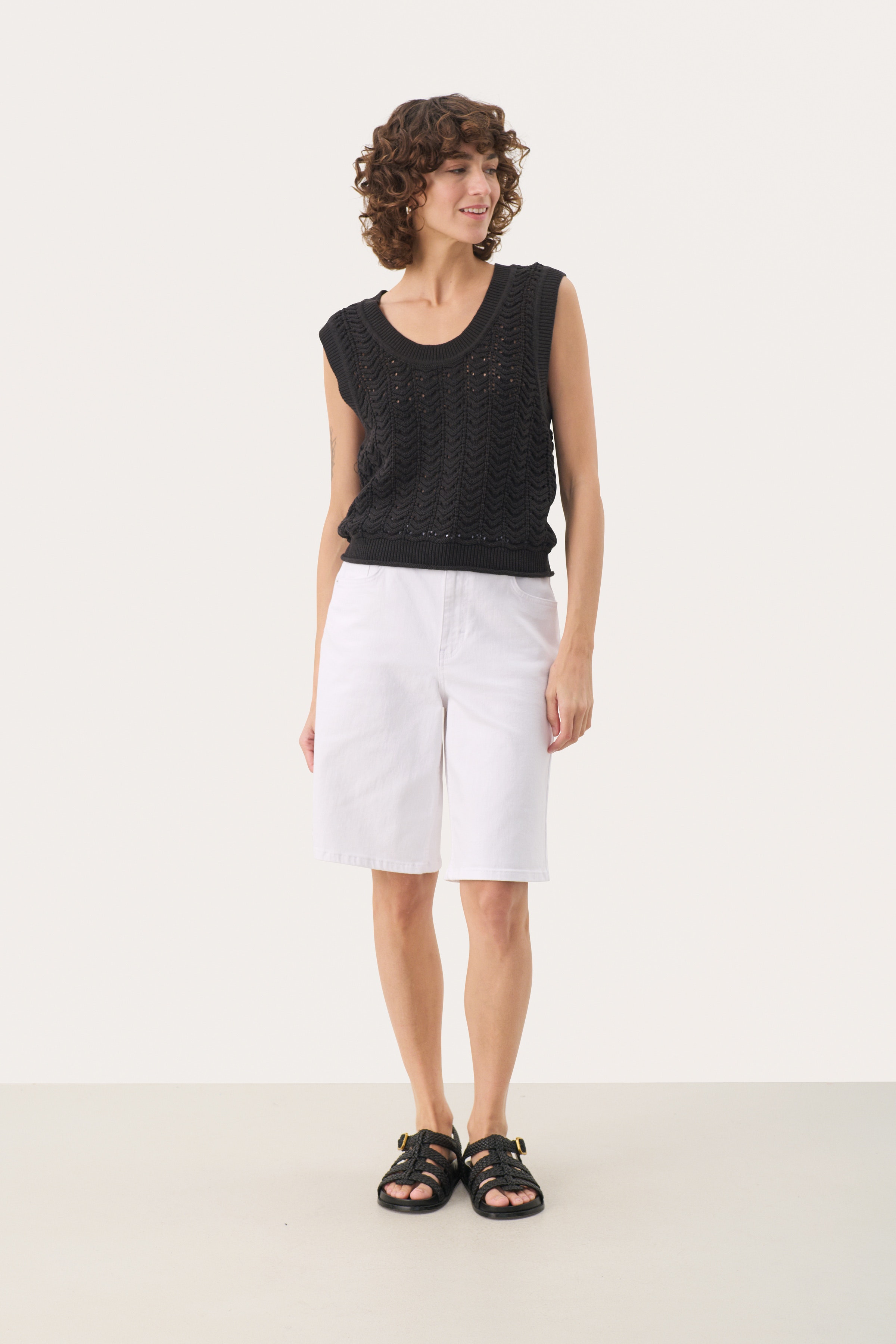 RadkaPW Väst LOOKBOOK FRONT 30309683-194008