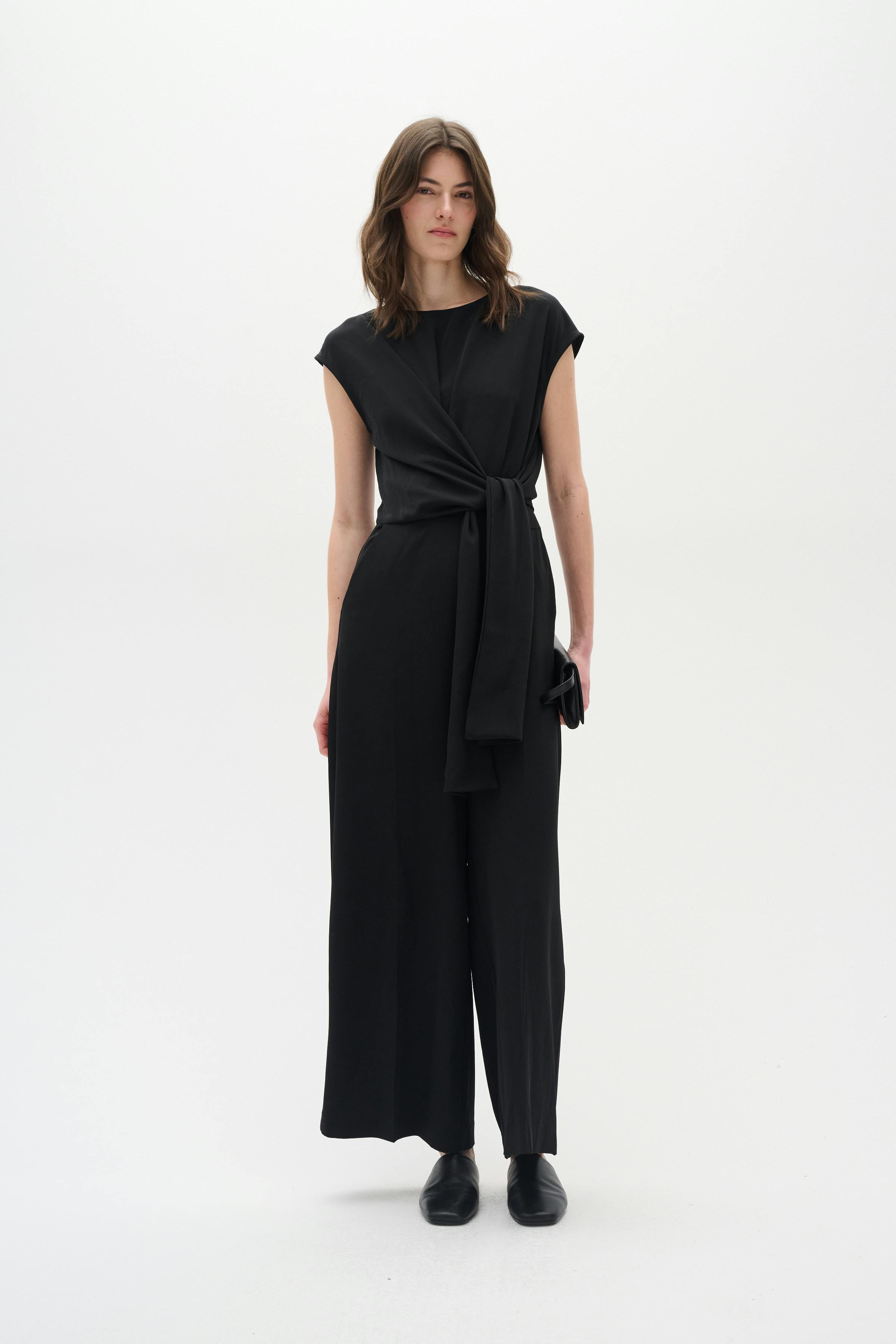 ZhenyIW Jumpsuit LOOKBOOK FRONT 30110096-194008