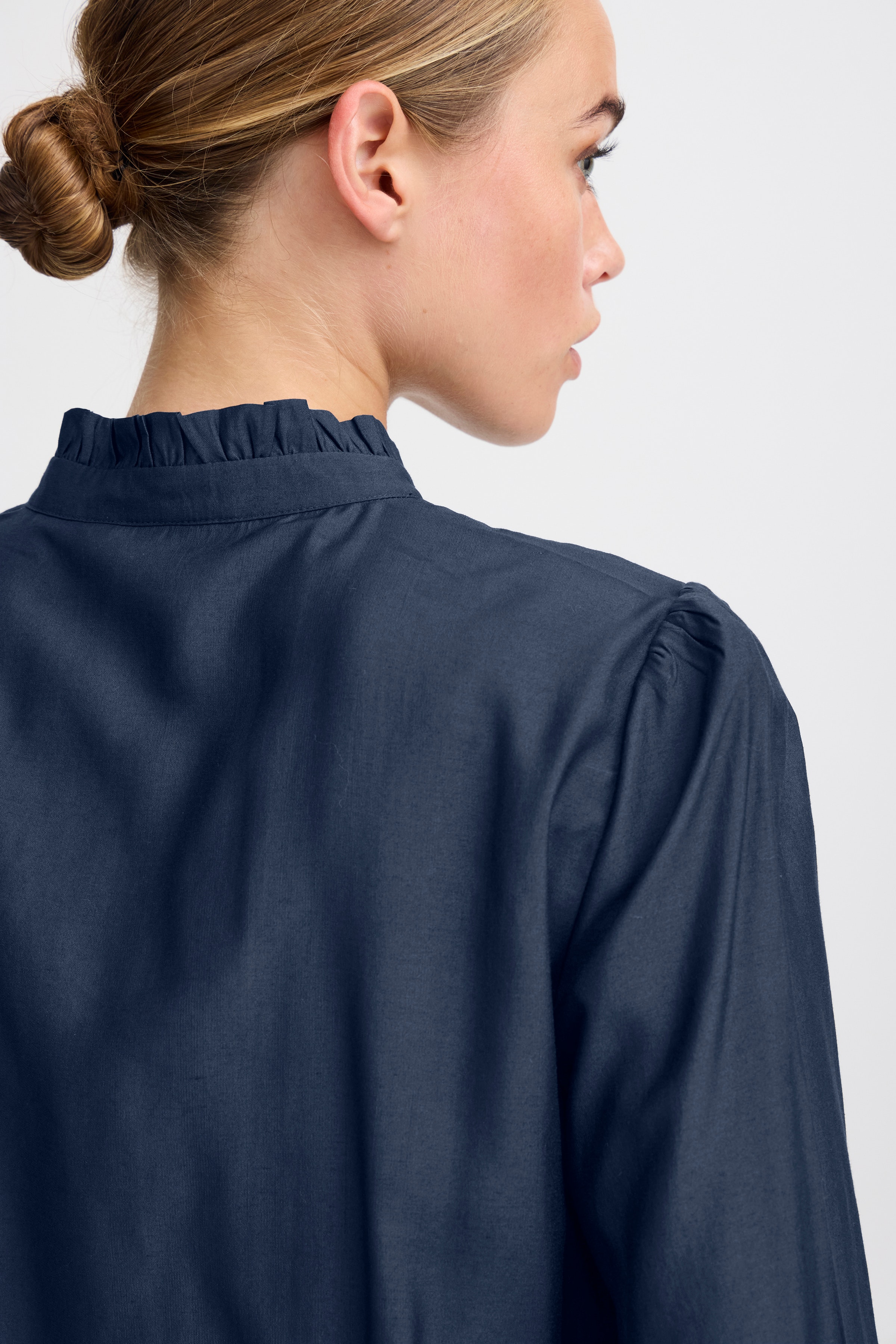 IHKARLANI Skjorte LOOKBOOK DETAIL 20121887-194010