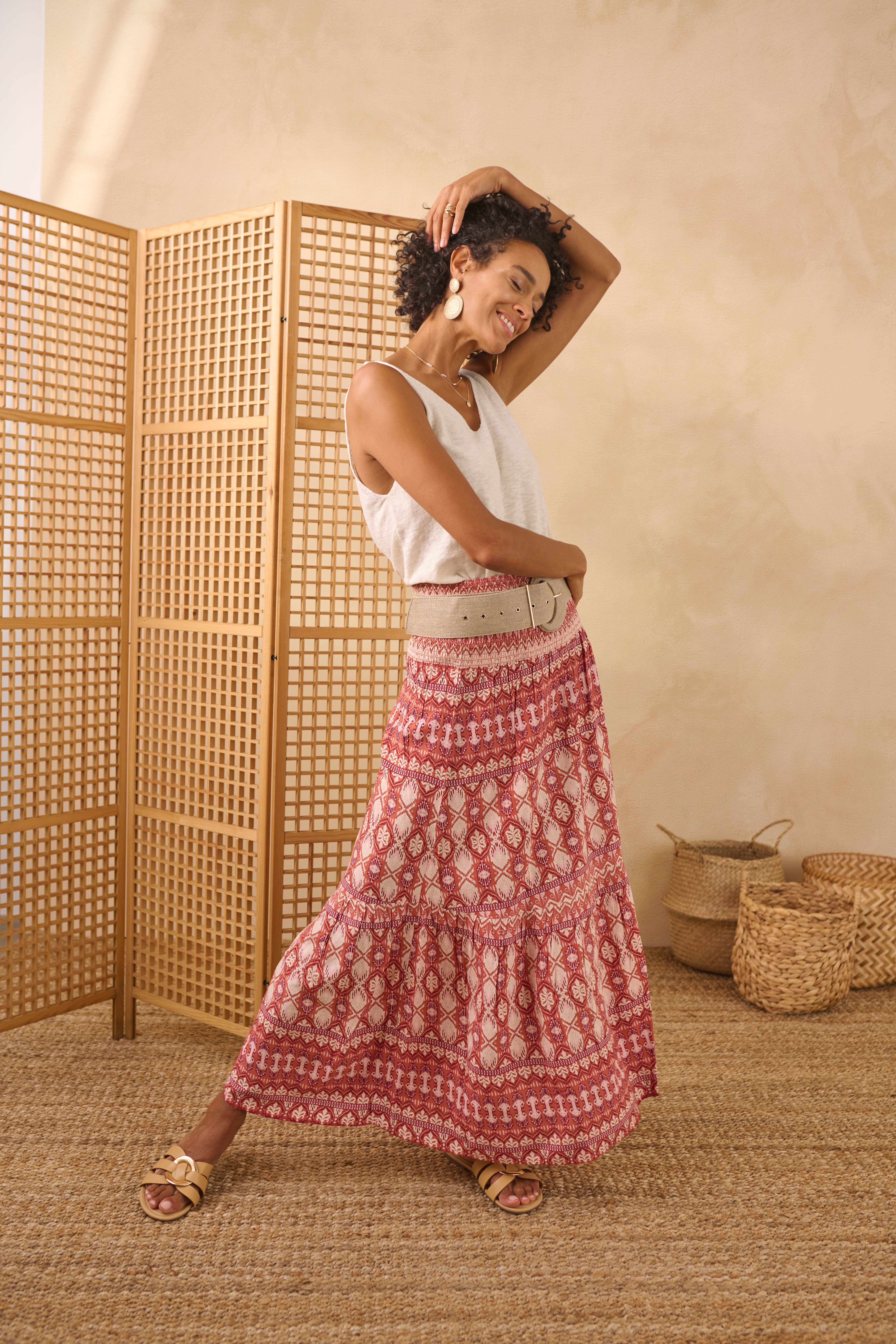 CRTiah Skirt LOCATION NONE 10612774-107520
