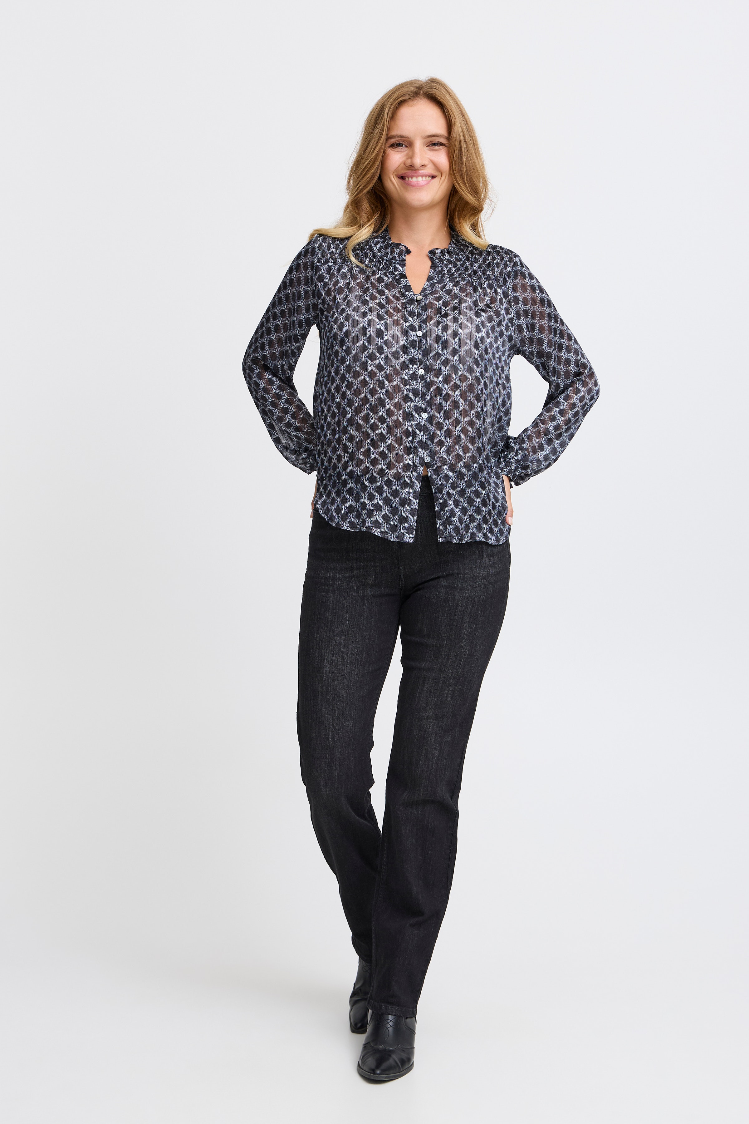 PXSAGA skjorte LOOKBOOK FRONT 50208909-200143