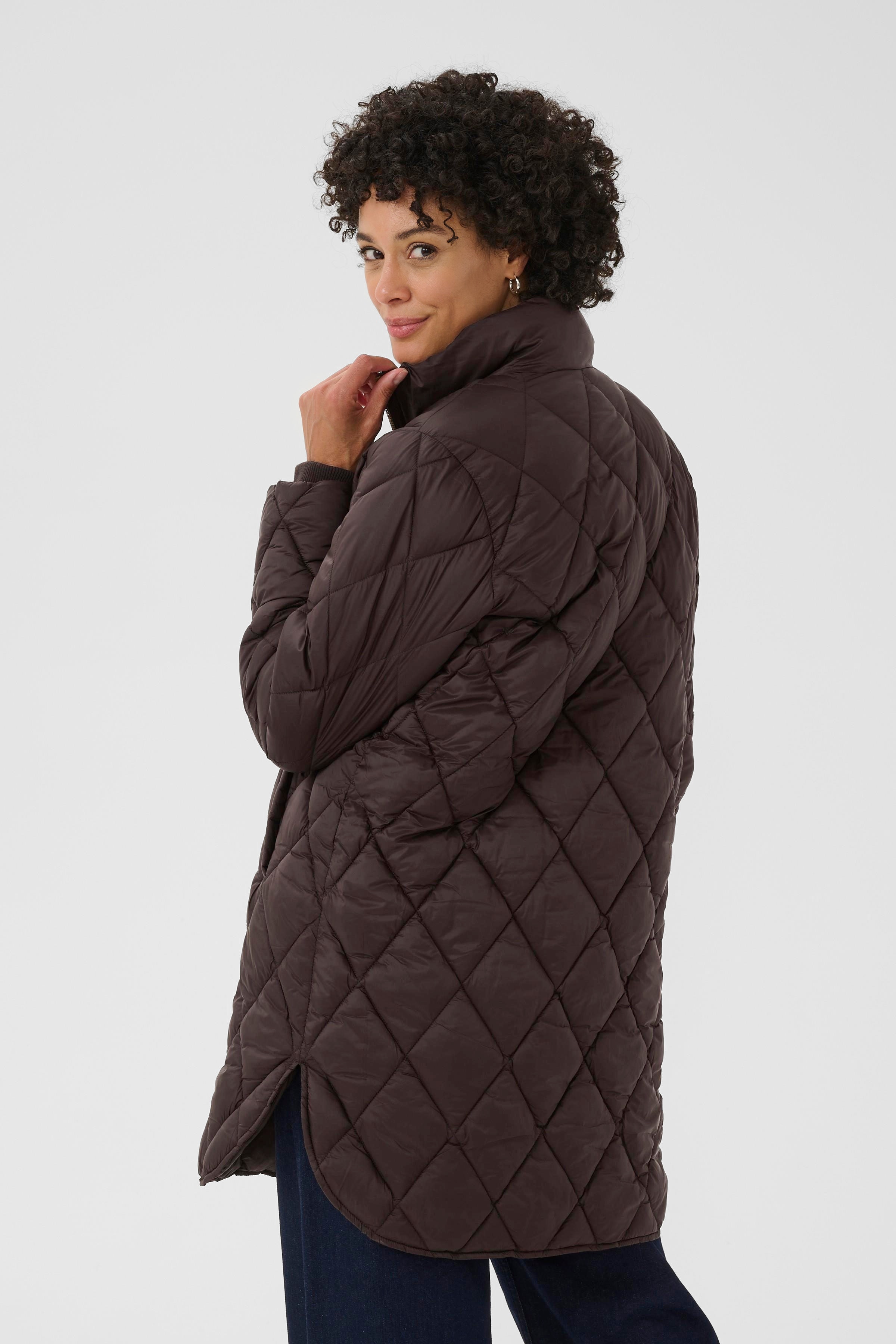 OlilasPW Mantel LOOKBOOK BACK 30306108-191106