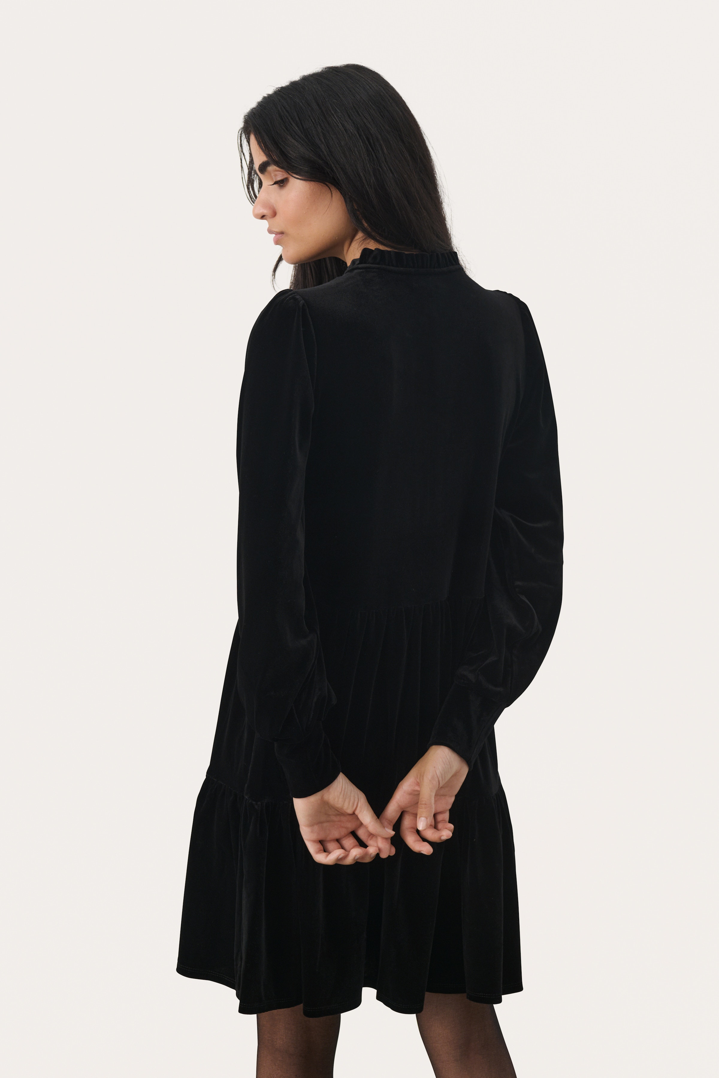 ViggasePW Kjole LOOKBOOK BACK 30306576-194008