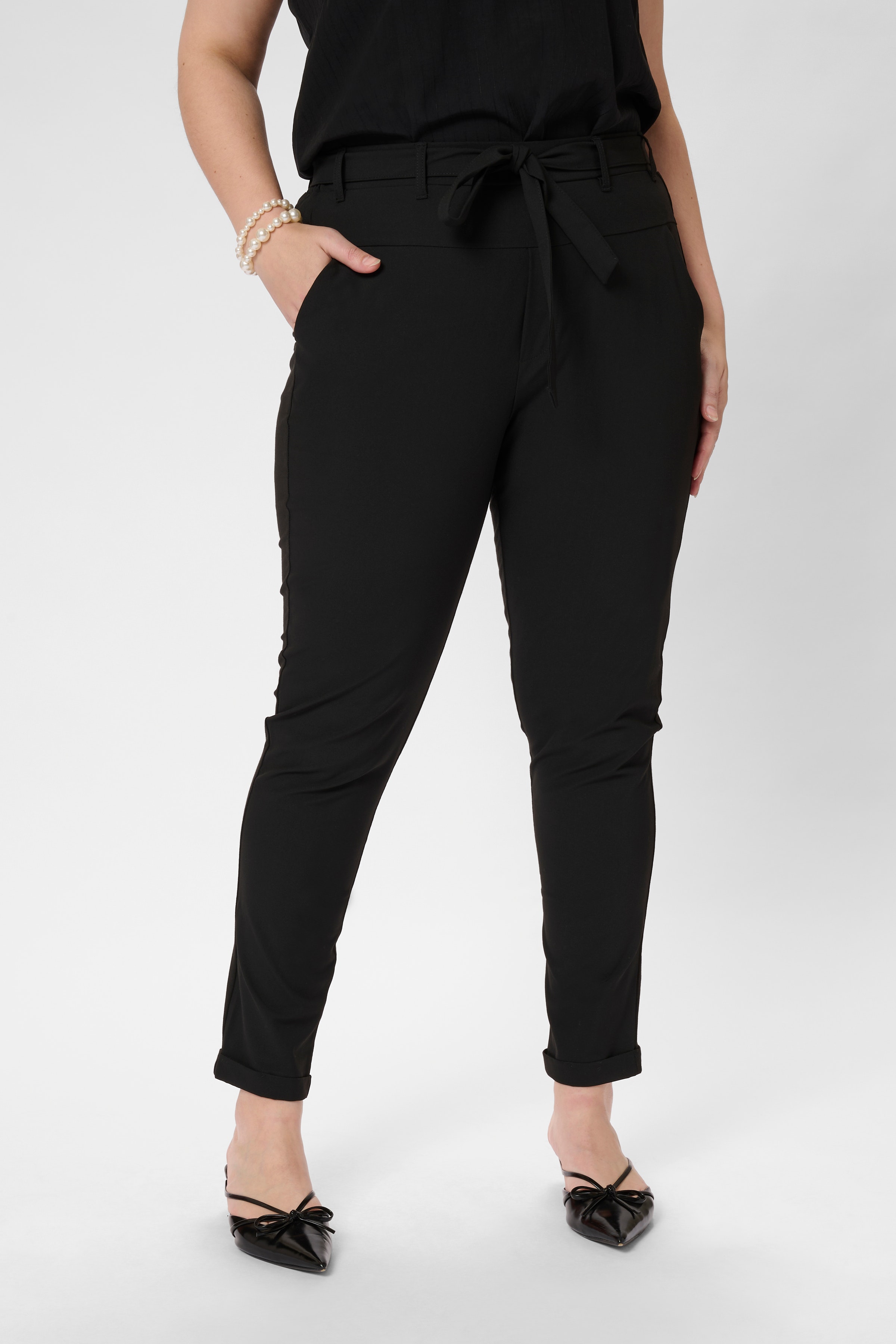 KCjia Trousers LOOKBOOK FRONT 10580008-50600