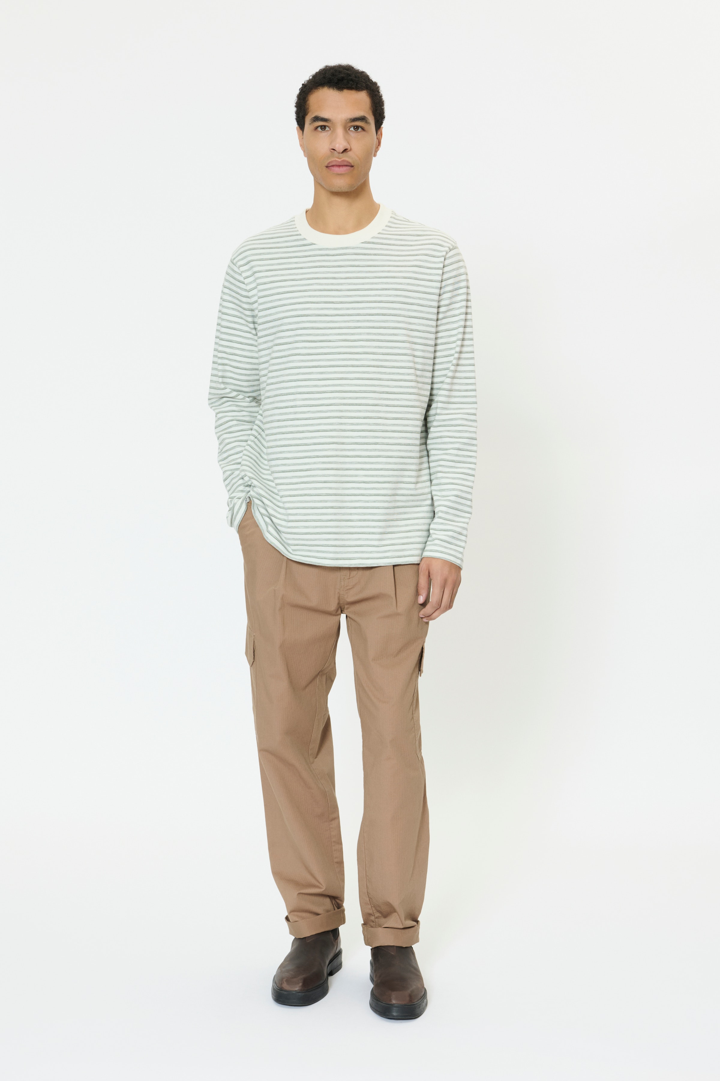 MAhart Bukser LOOKBOOK FRONT 30208994-181017