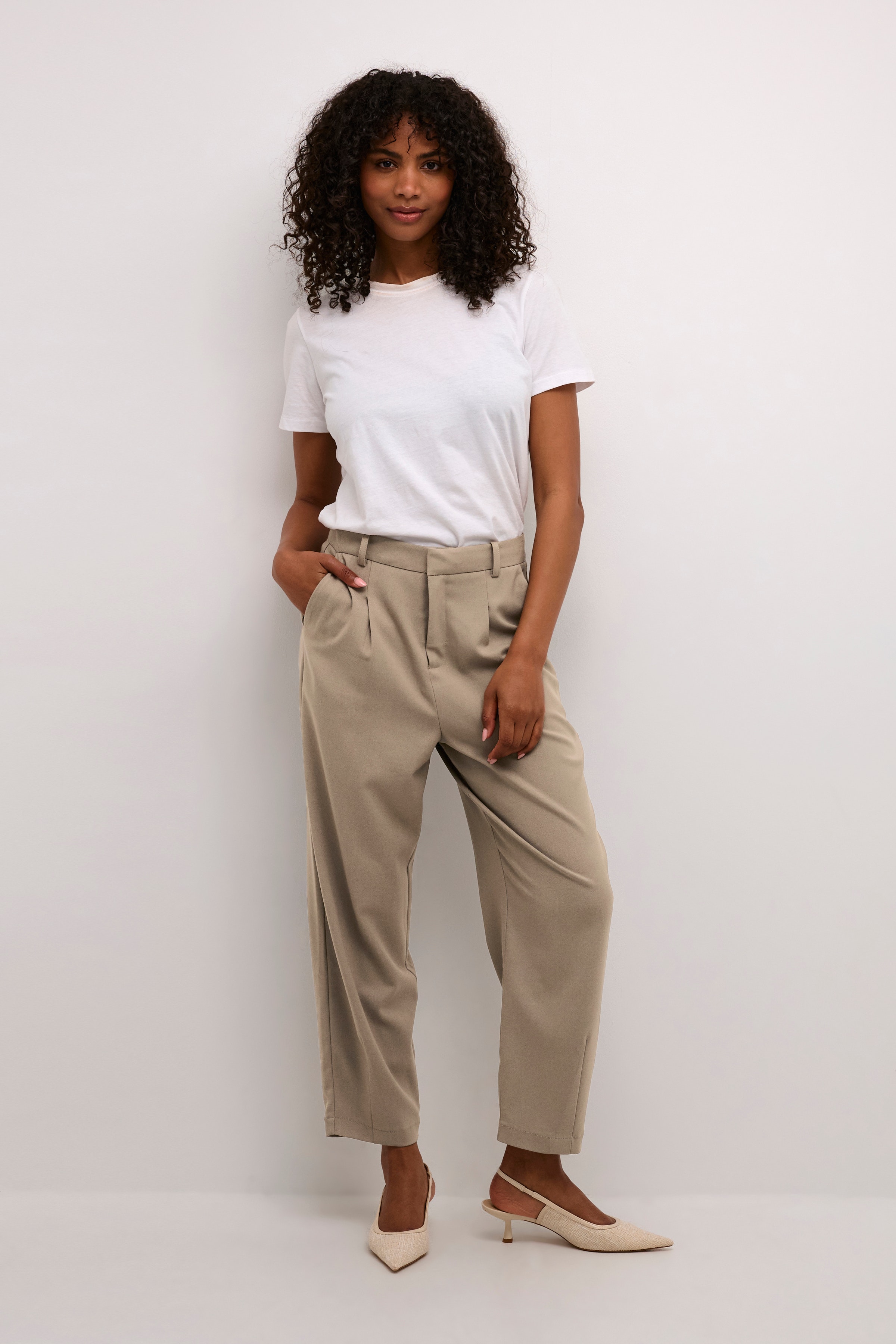 KAmerle Byxor LOOKBOOK FRONT 10504769-181110