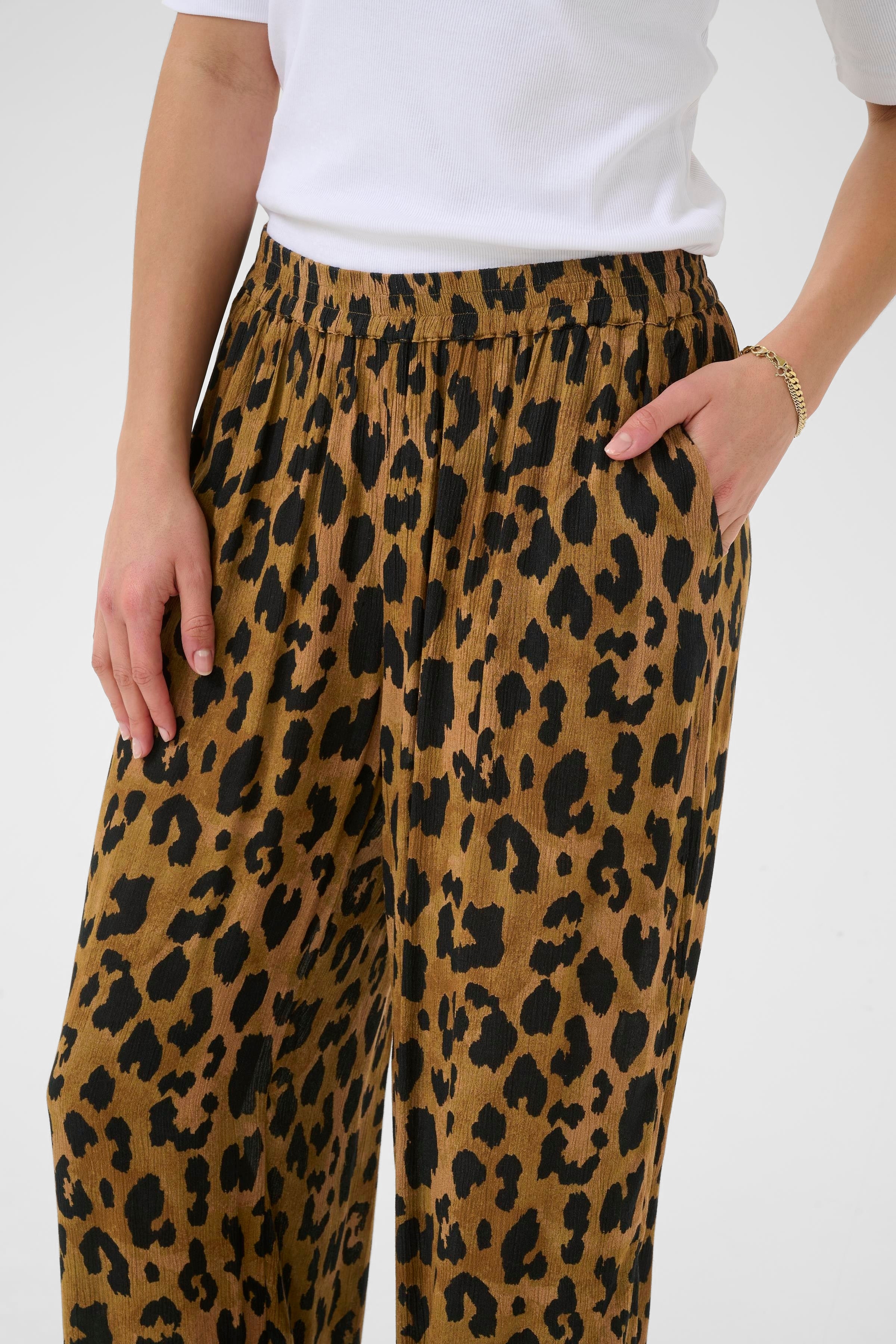 KAmille Byxor LOOKBOOK DETAIL 10510334-107946