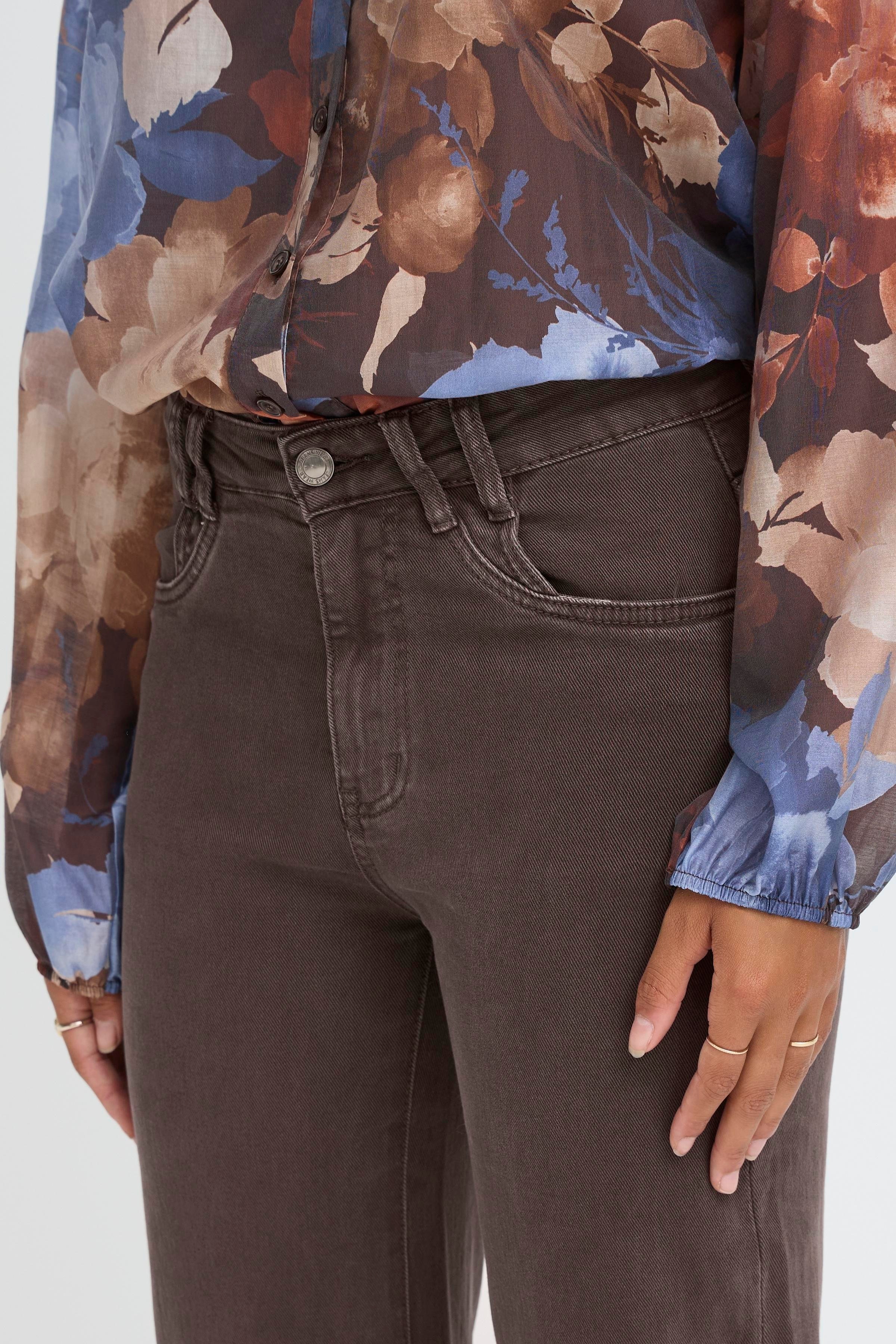 SBJULIA Jeans LOOKBOOK DETAIL 22101093-190912
