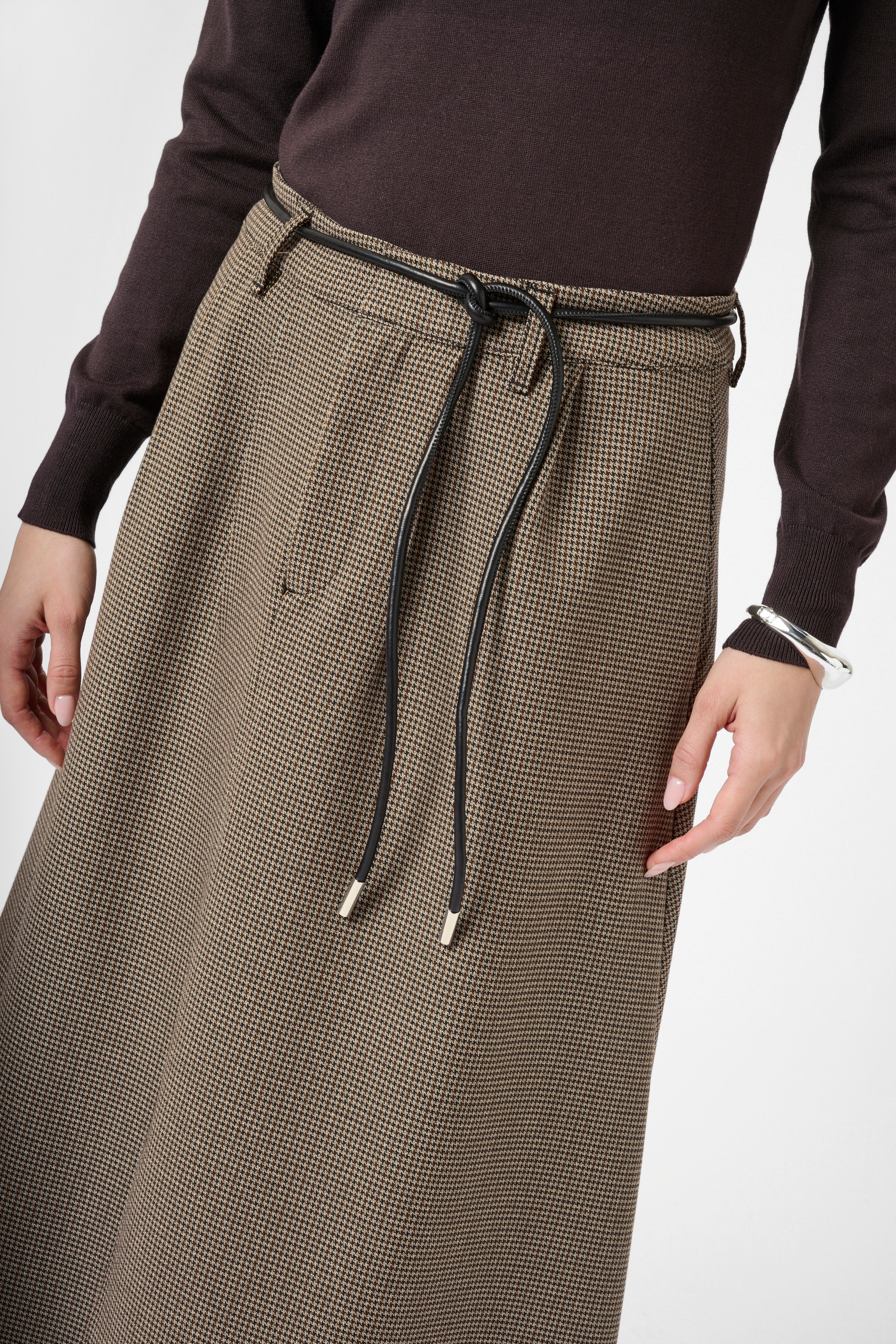 KAelyah Skjørt LOOKBOOK DETAIL 10510847-108548