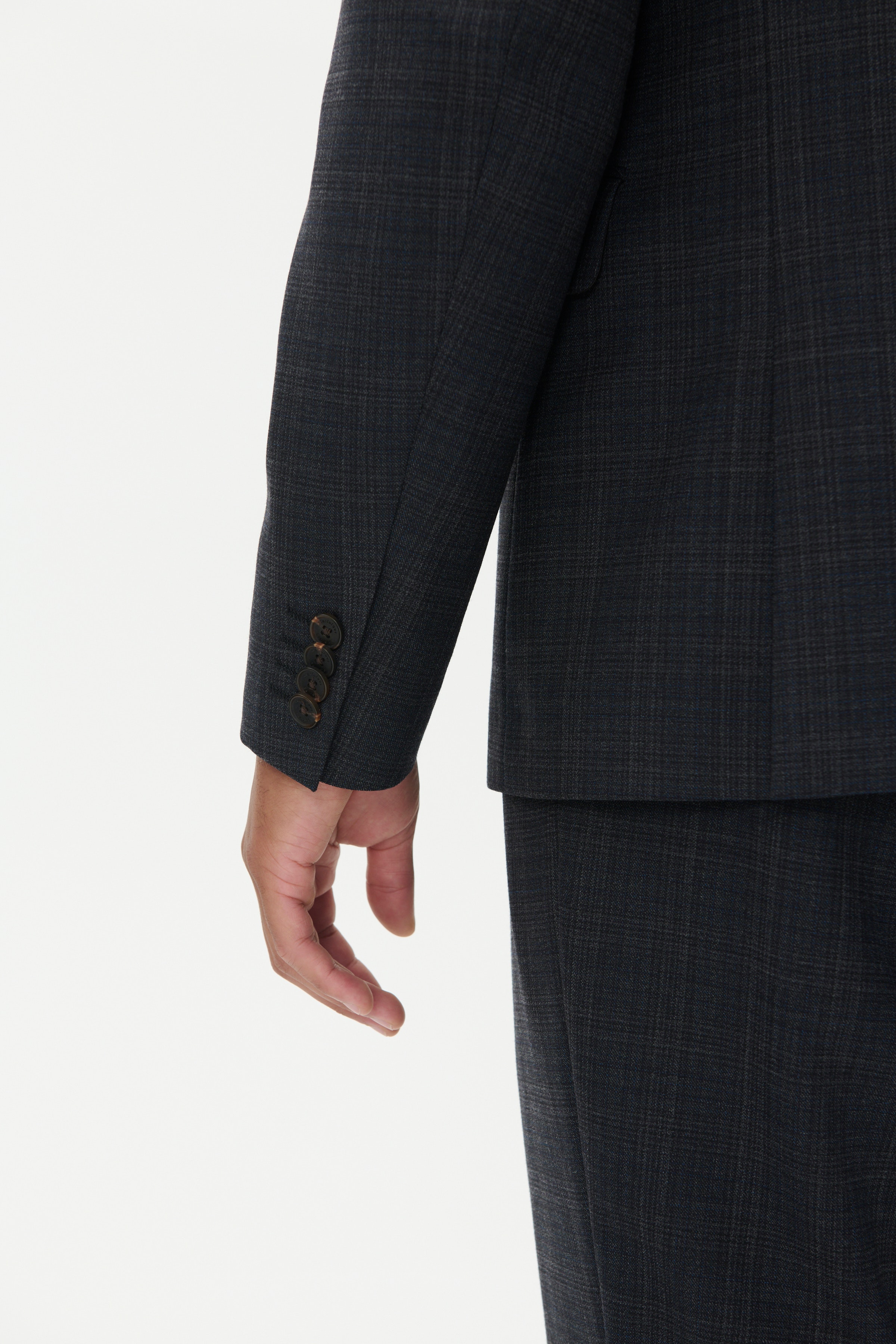 MAgeorge Blazer LOOKBOOK DETAIL 30208682-191103