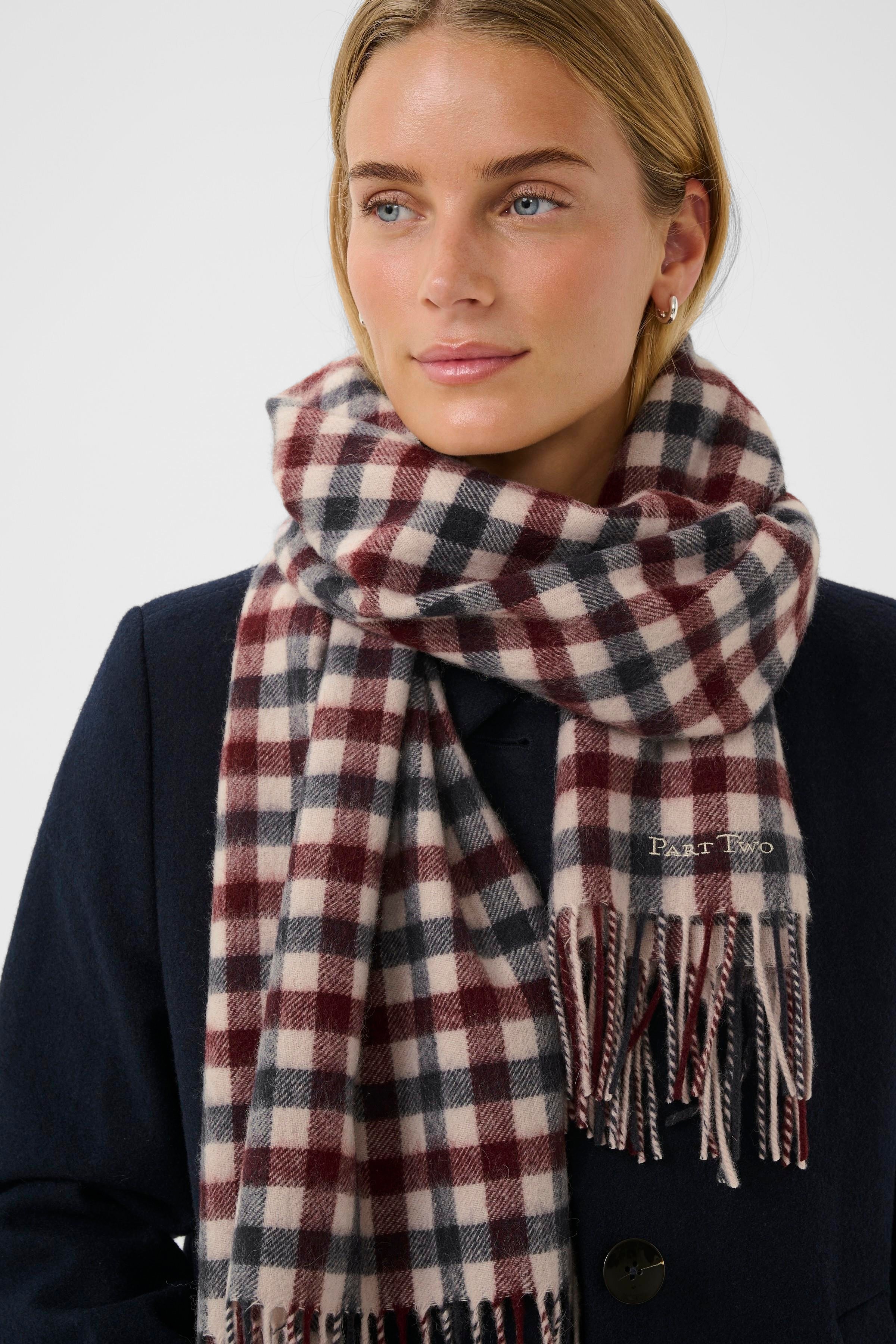 KithaPW Skjerf LOOKBOOK DETAIL 30308757-304324