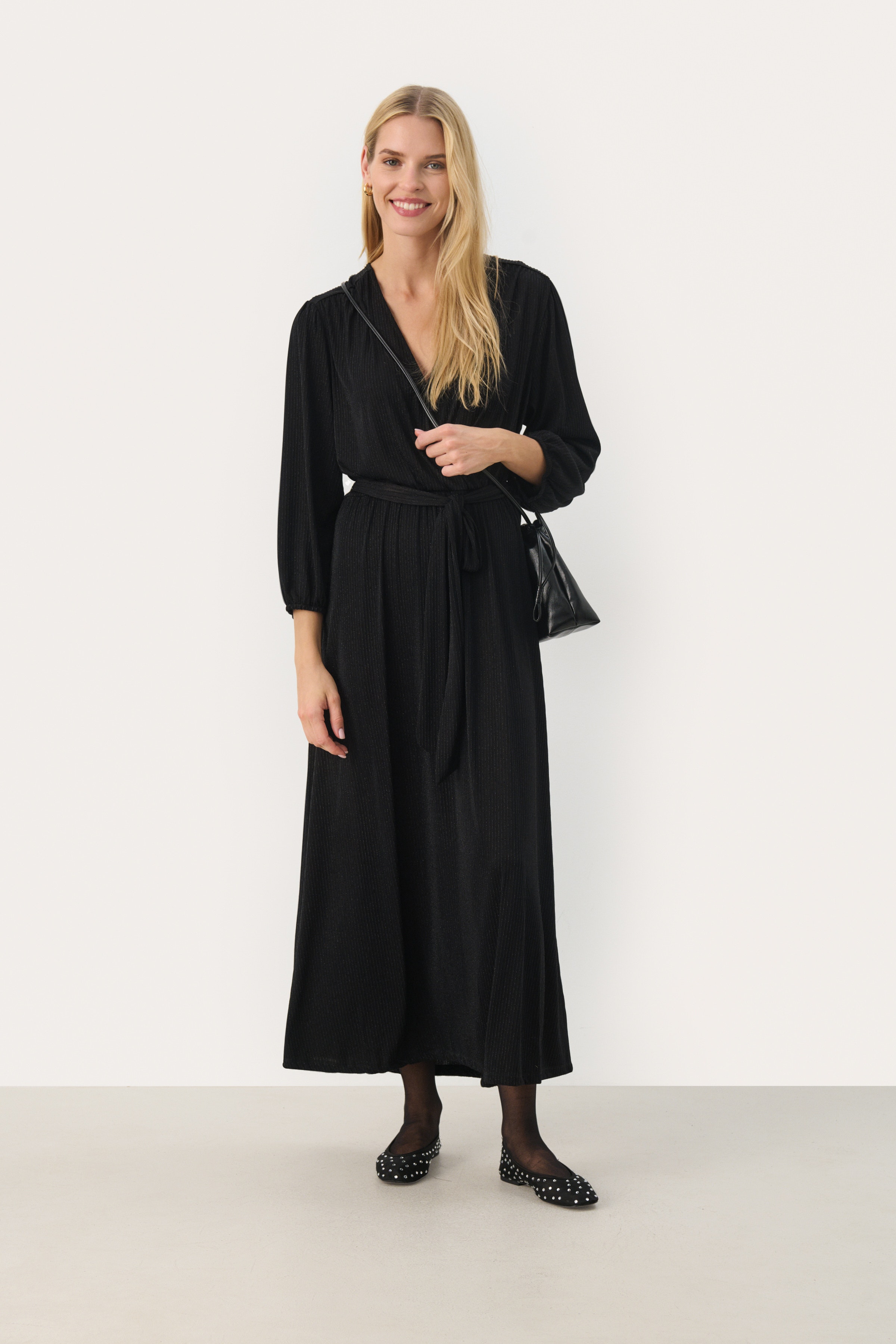 ThennaPW Kleid LOOKBOOK BACK 30309312-194008