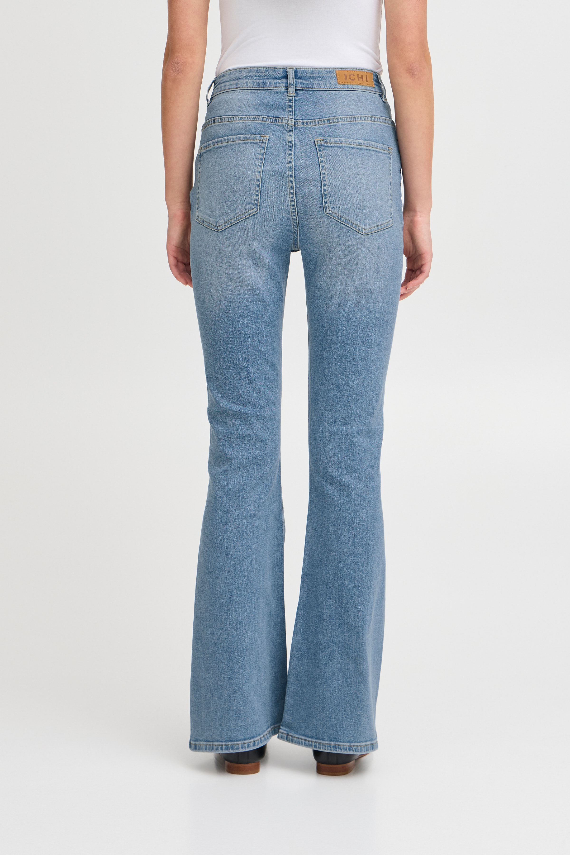 IHTWIGGY FLAIRED HIGH WAIST Jeans LOOKBOOK BACK 20122437-200343
