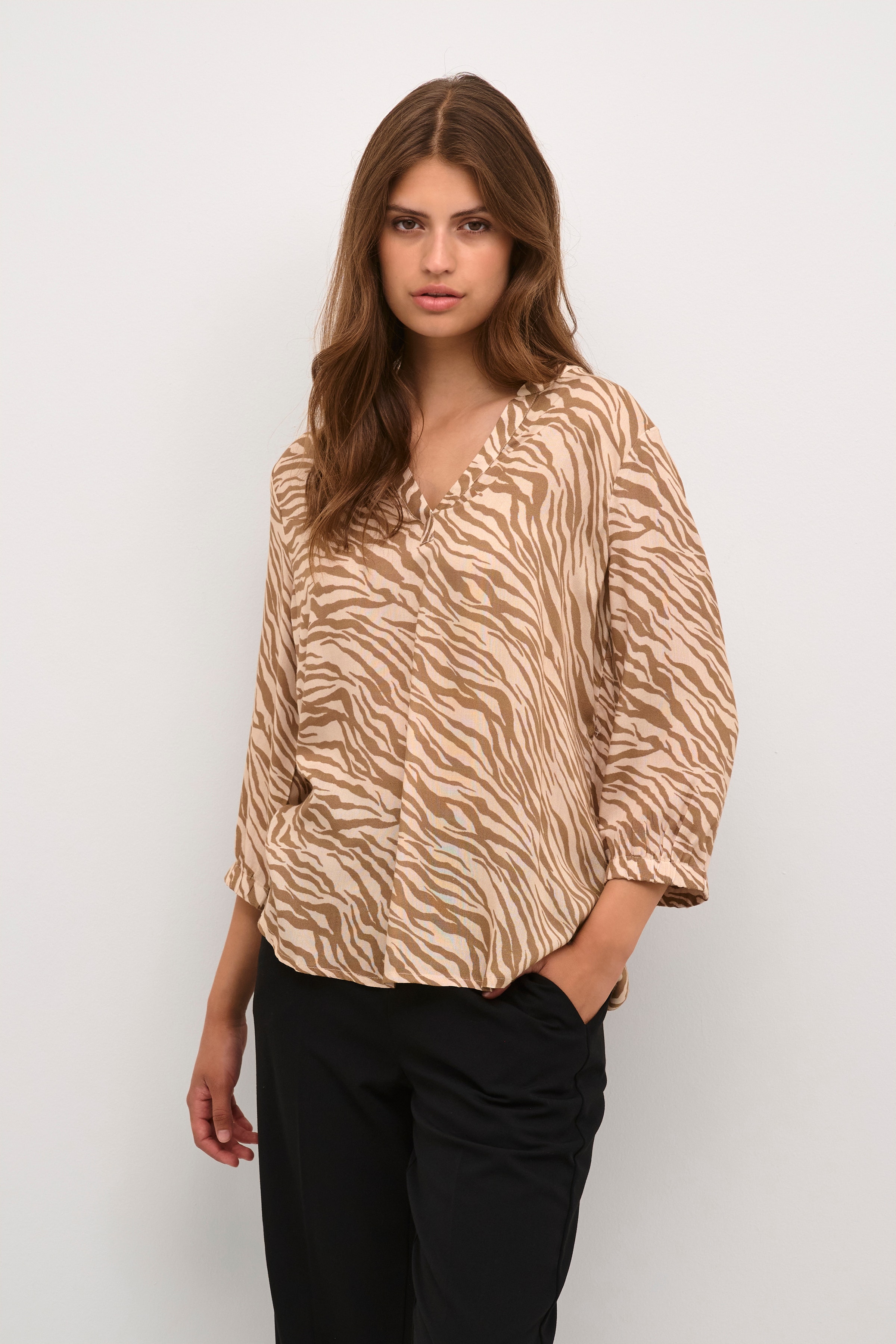 KAclaire Bluse LOOKBOOK FRONT 10508704-105956