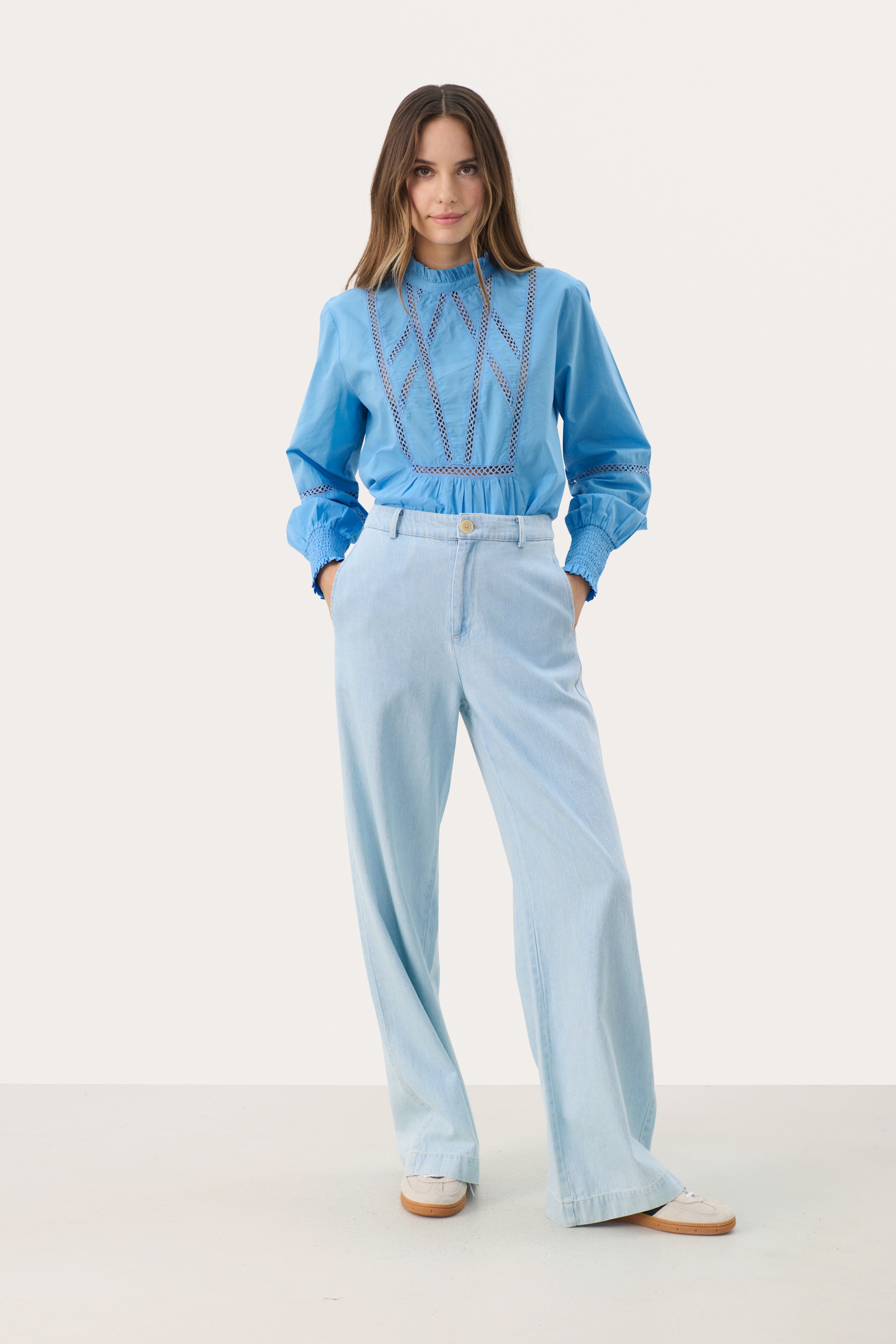 CoraliePW Byxor LOOKBOOK FRONT 30309502-300154