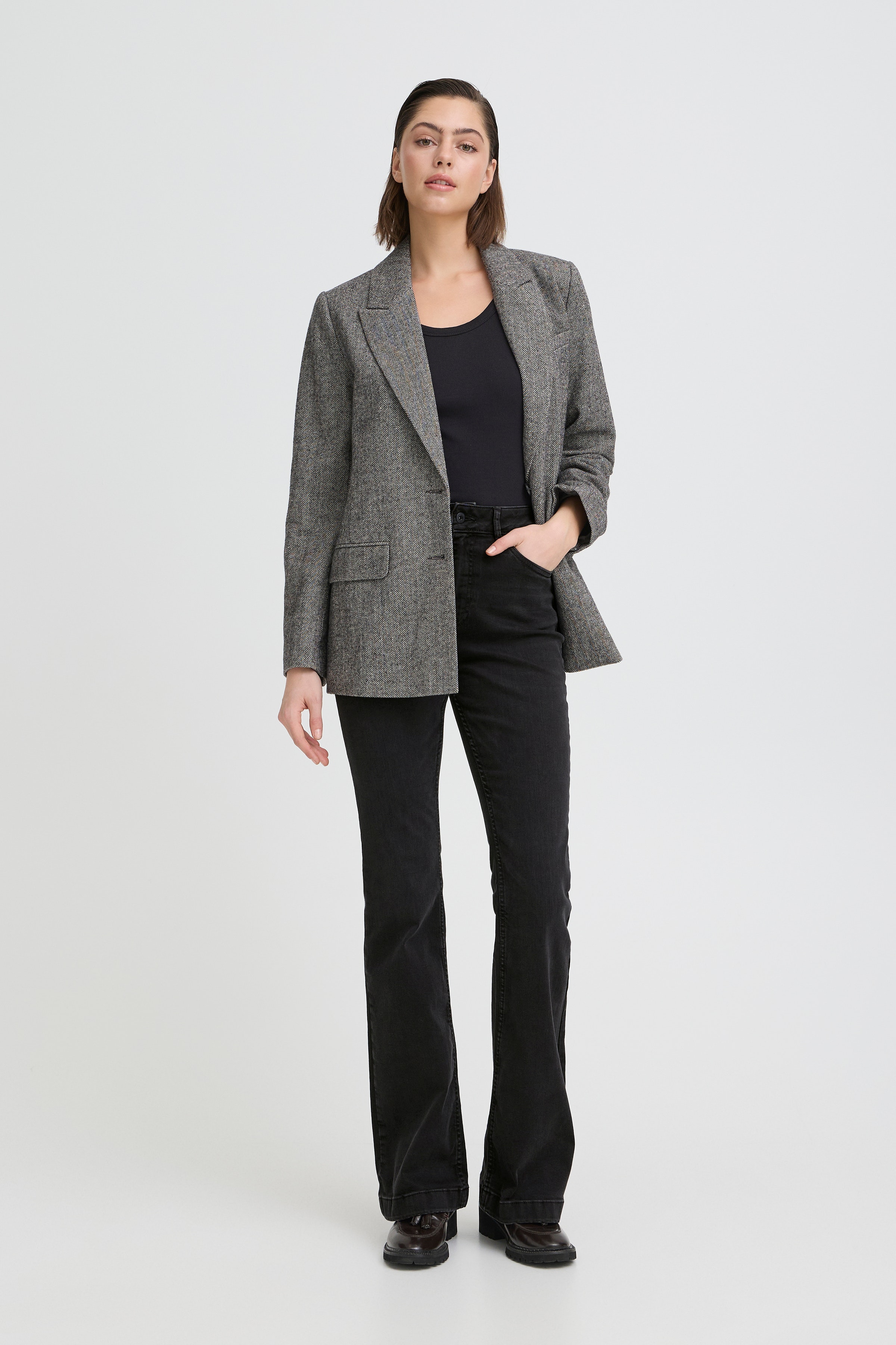 PZBECCA Jeans LOOKBOOK FRONT 50207285-200004