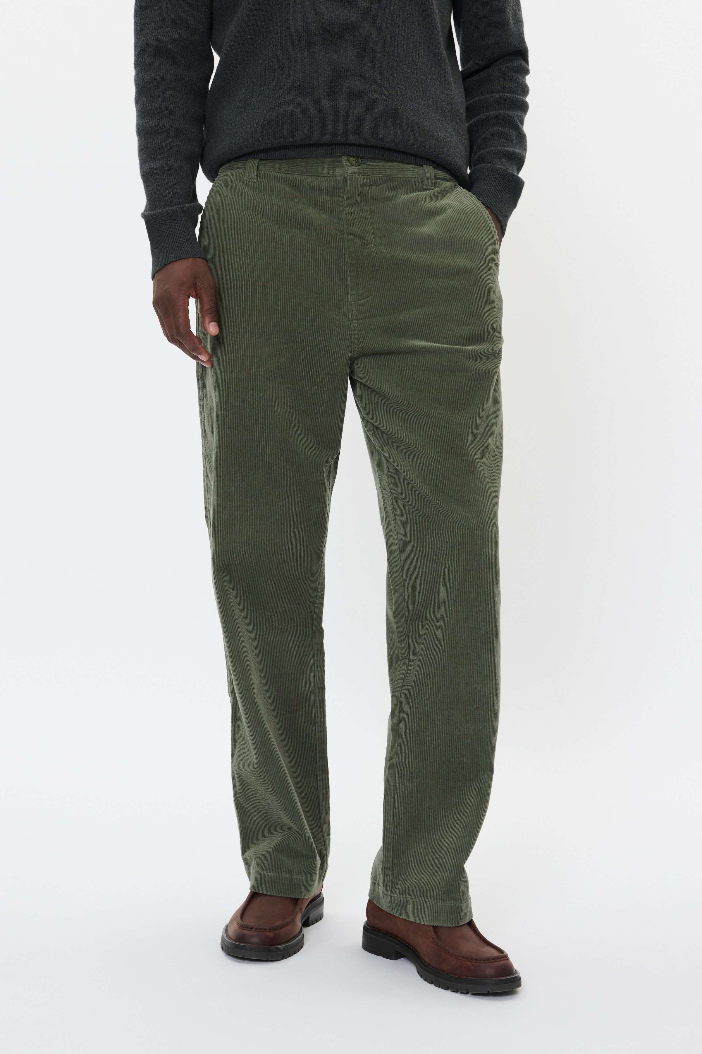 MAChino Trousers LOOKBOOK FRONT 30208863-190309