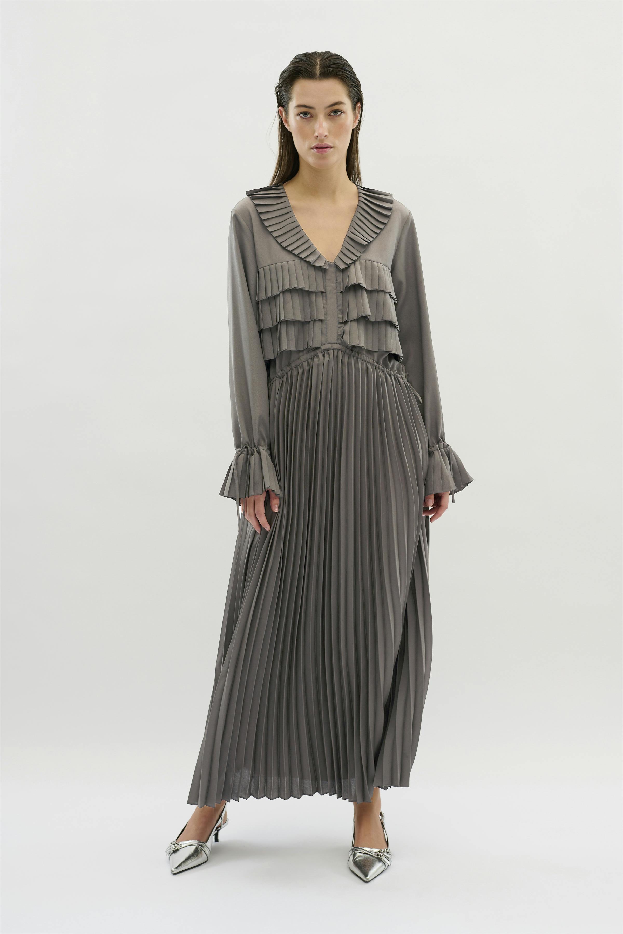 KBRegina Jurk LOOKBOOK FRONT 10105125-185206