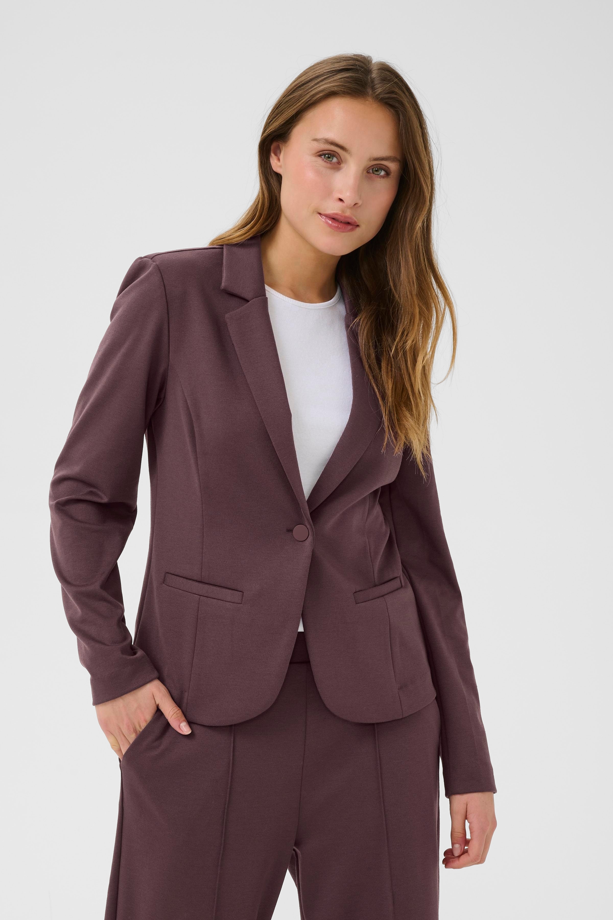 KAjenny Blazer LOOKBOOK FRONT 10508488-191619