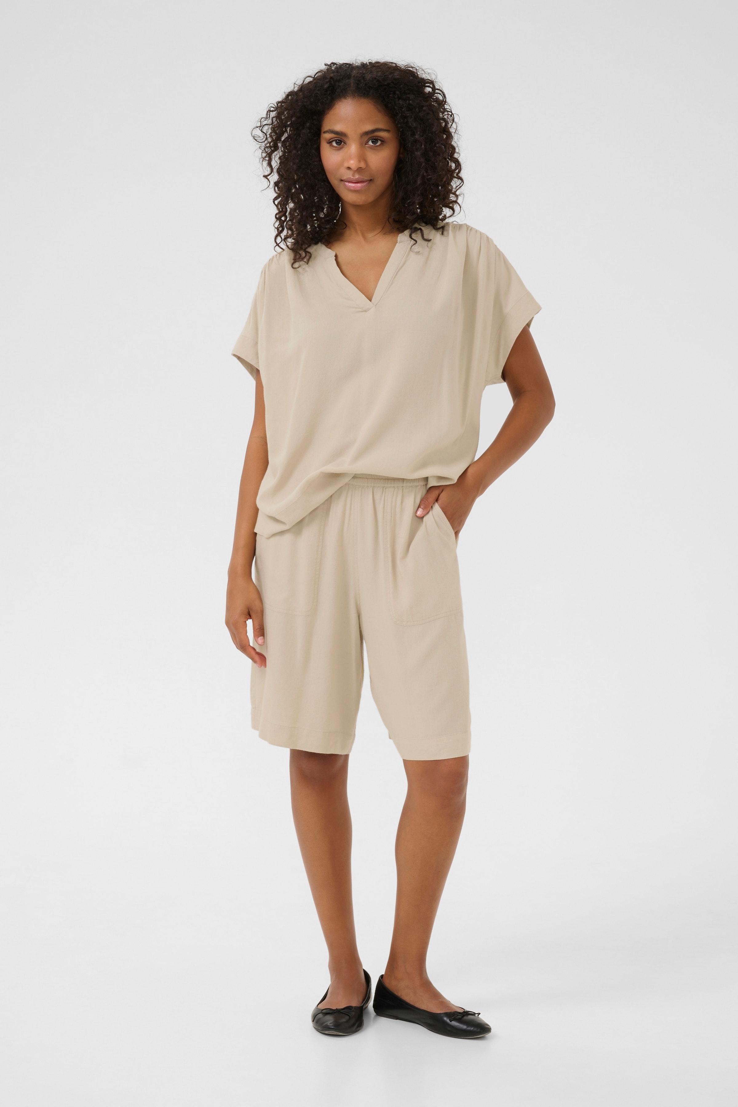 KAmilia Shorts LOOKBOOK FRONT 10509668-151305