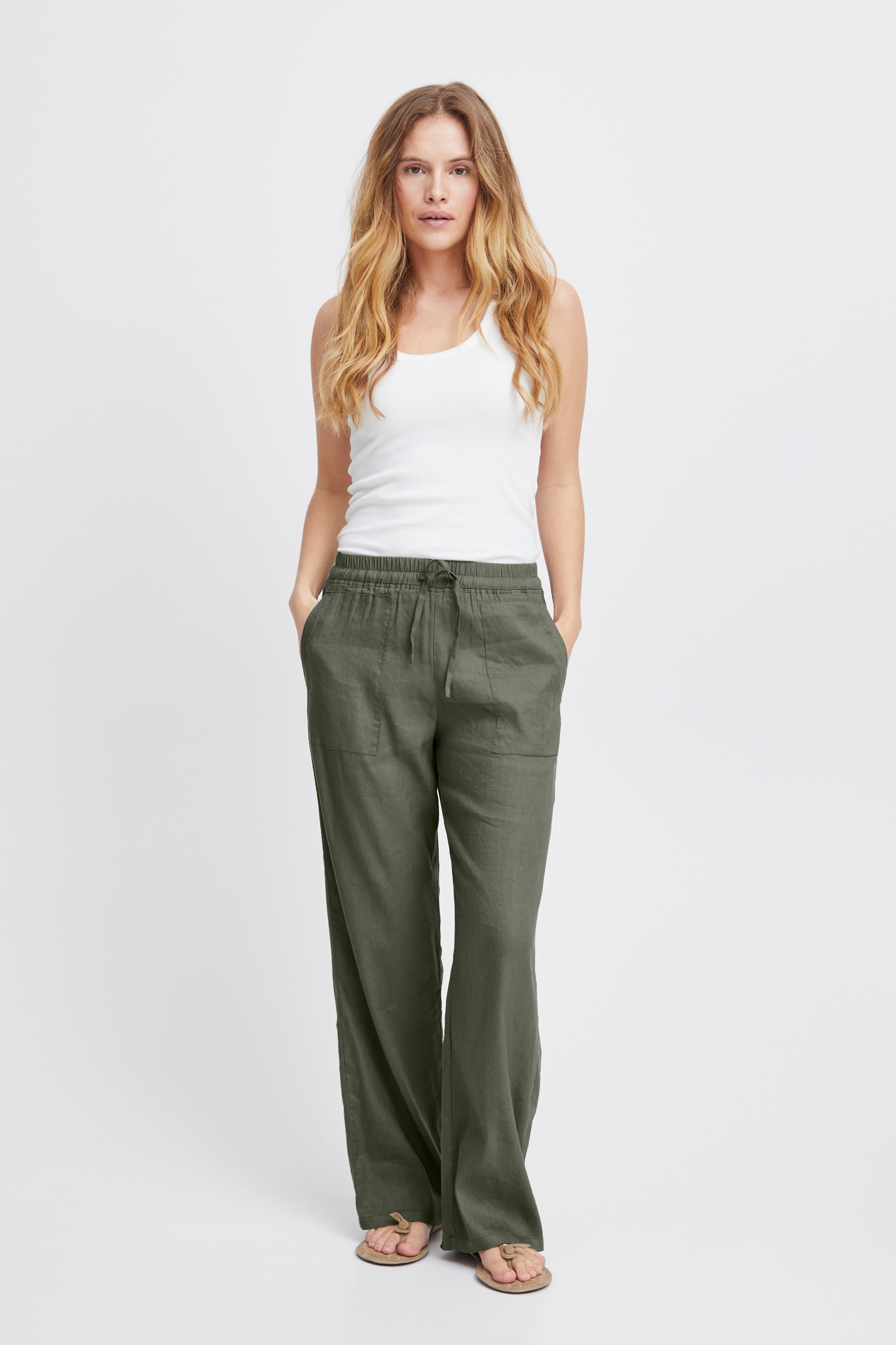 PZLUCA Bukser LOOKBOOK FRONT 50208020-180312