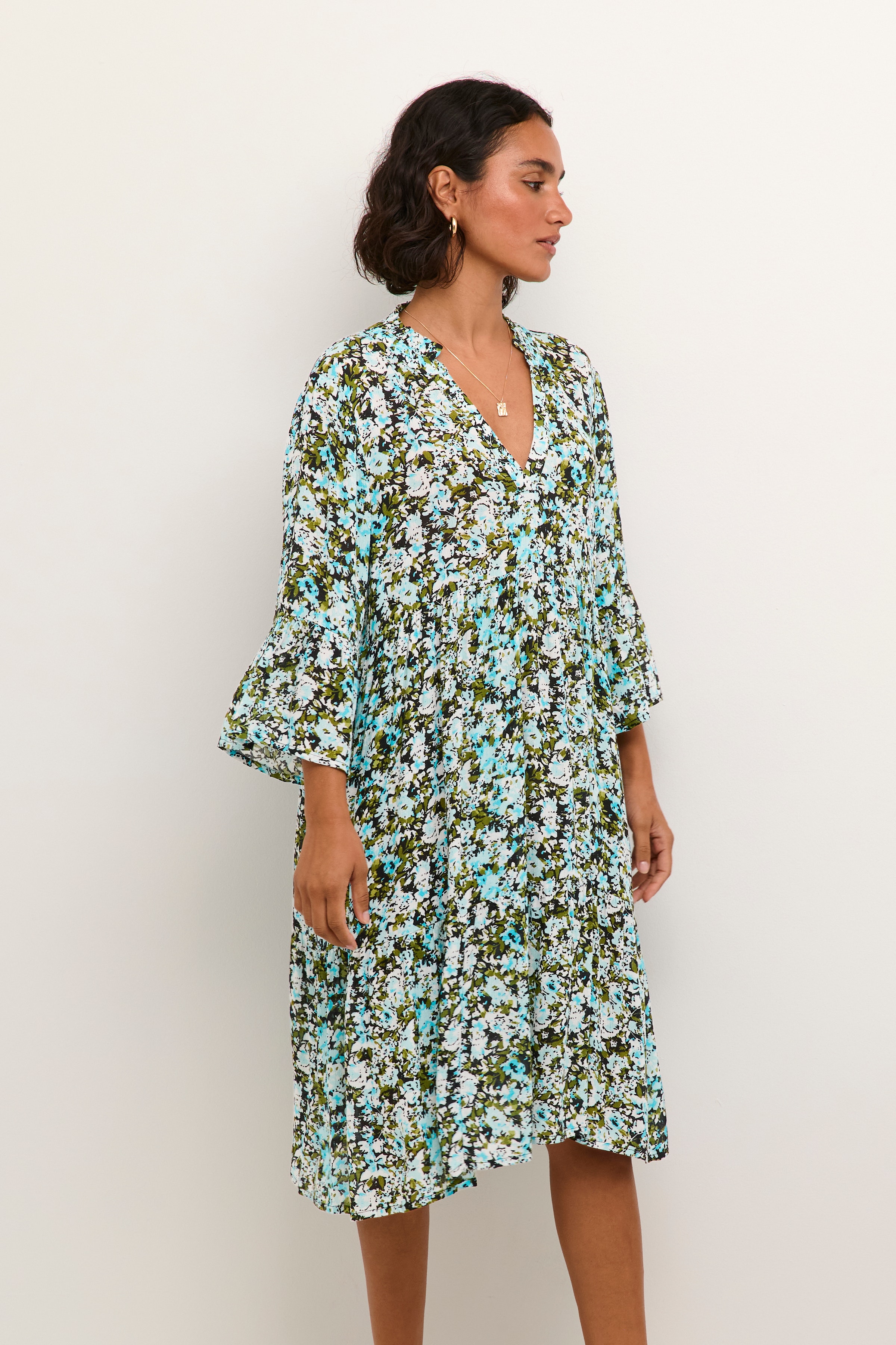 KAhera Kjole LOOKBOOK FRONT 10508259-105802