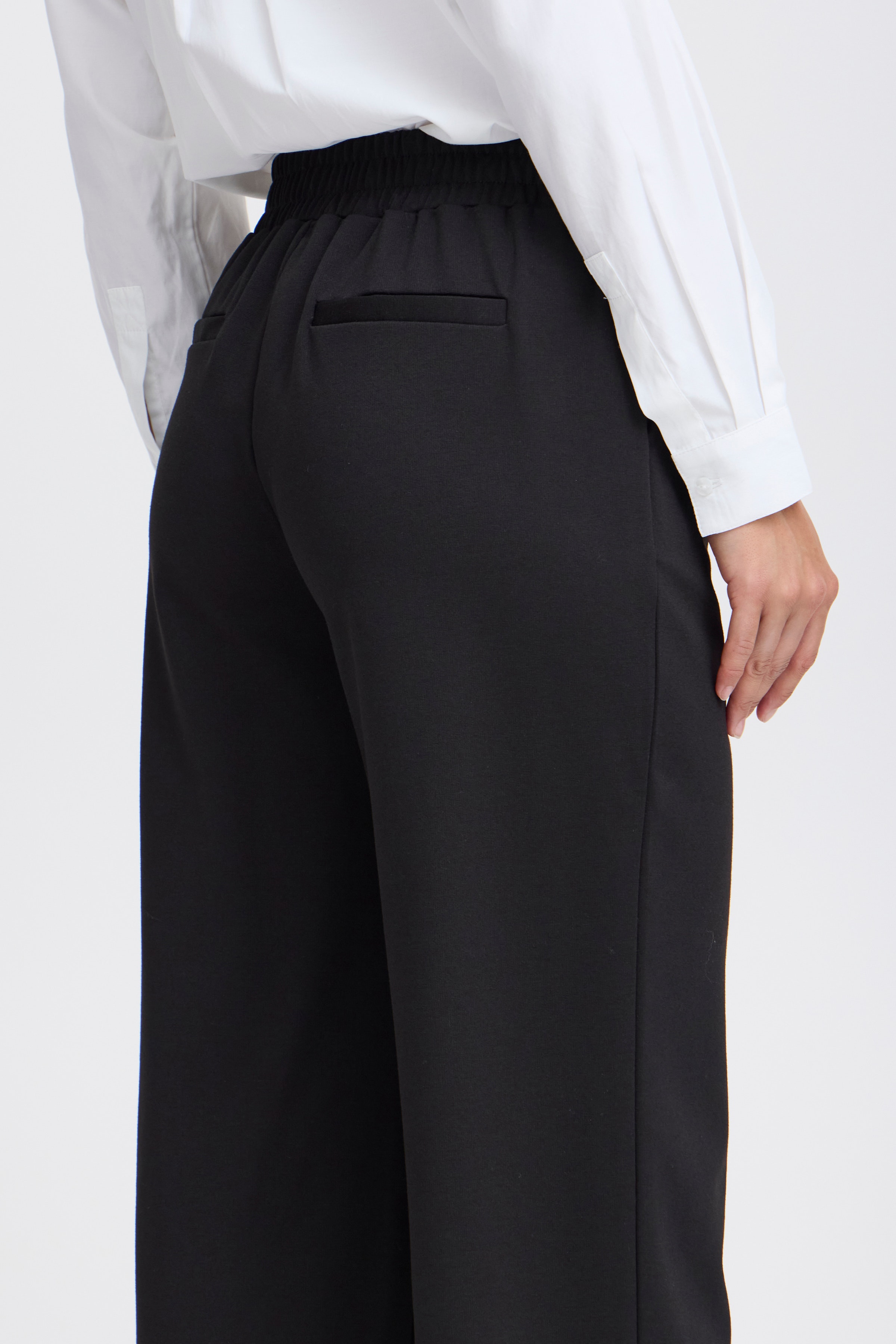 BYRIZETTA Trousers LOOKBOOK DETAIL 20815029-200451